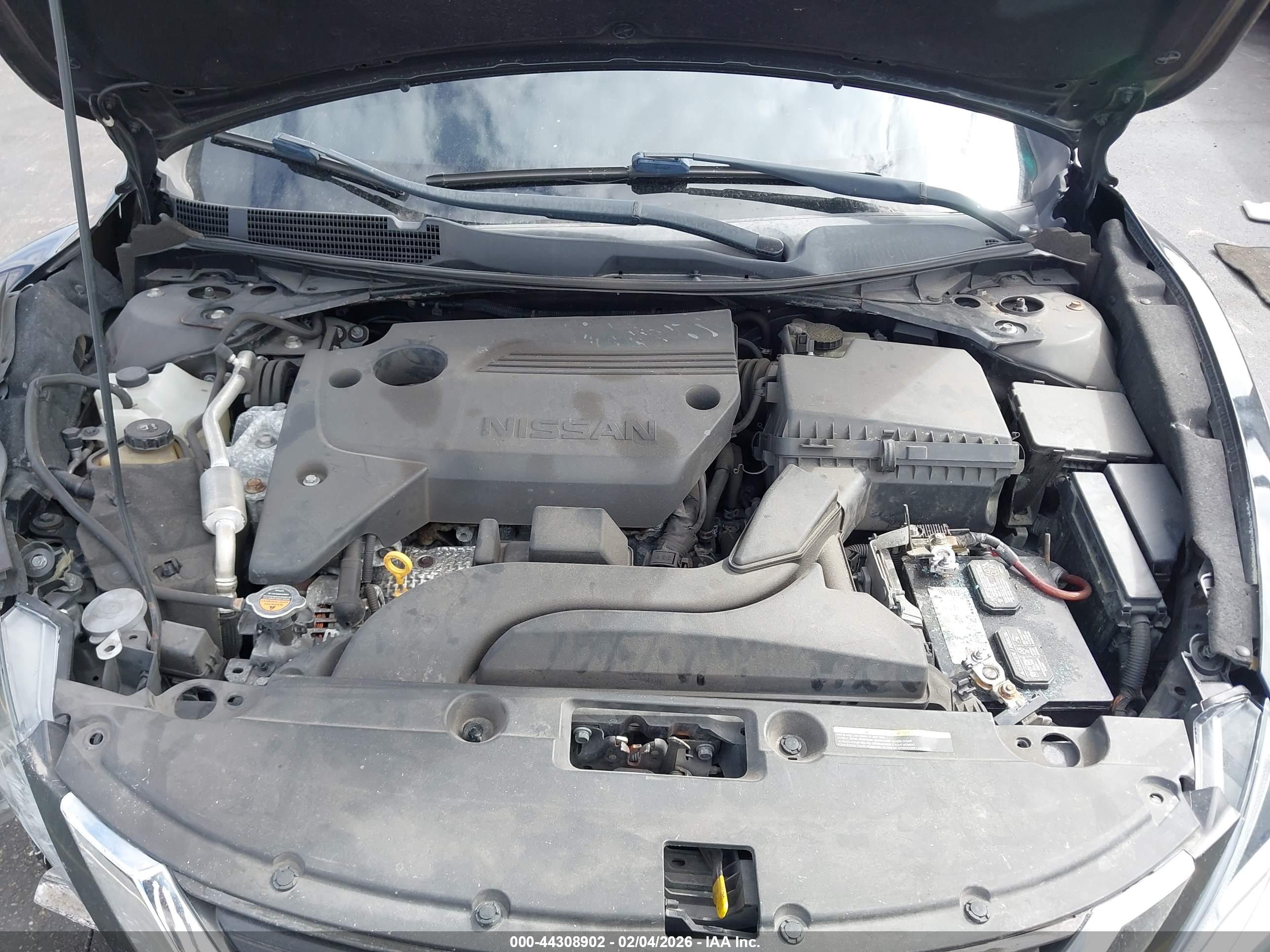 NISSAN ALTIMA image 10