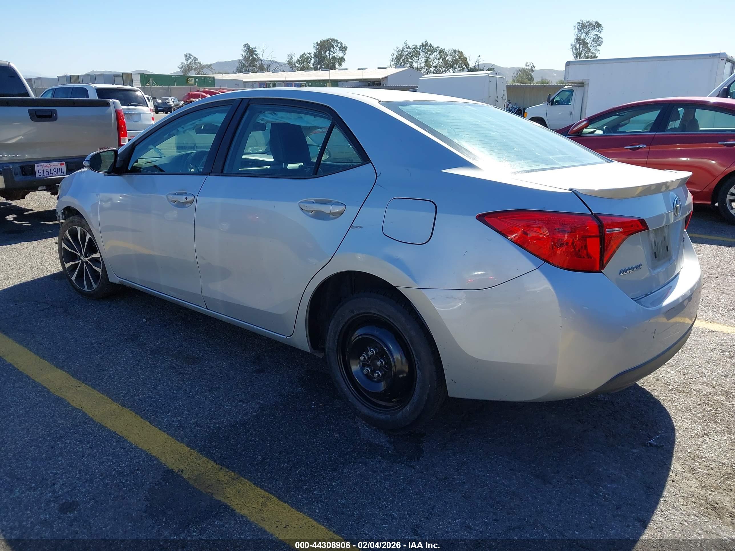 TOYOTA COROLLA image 3