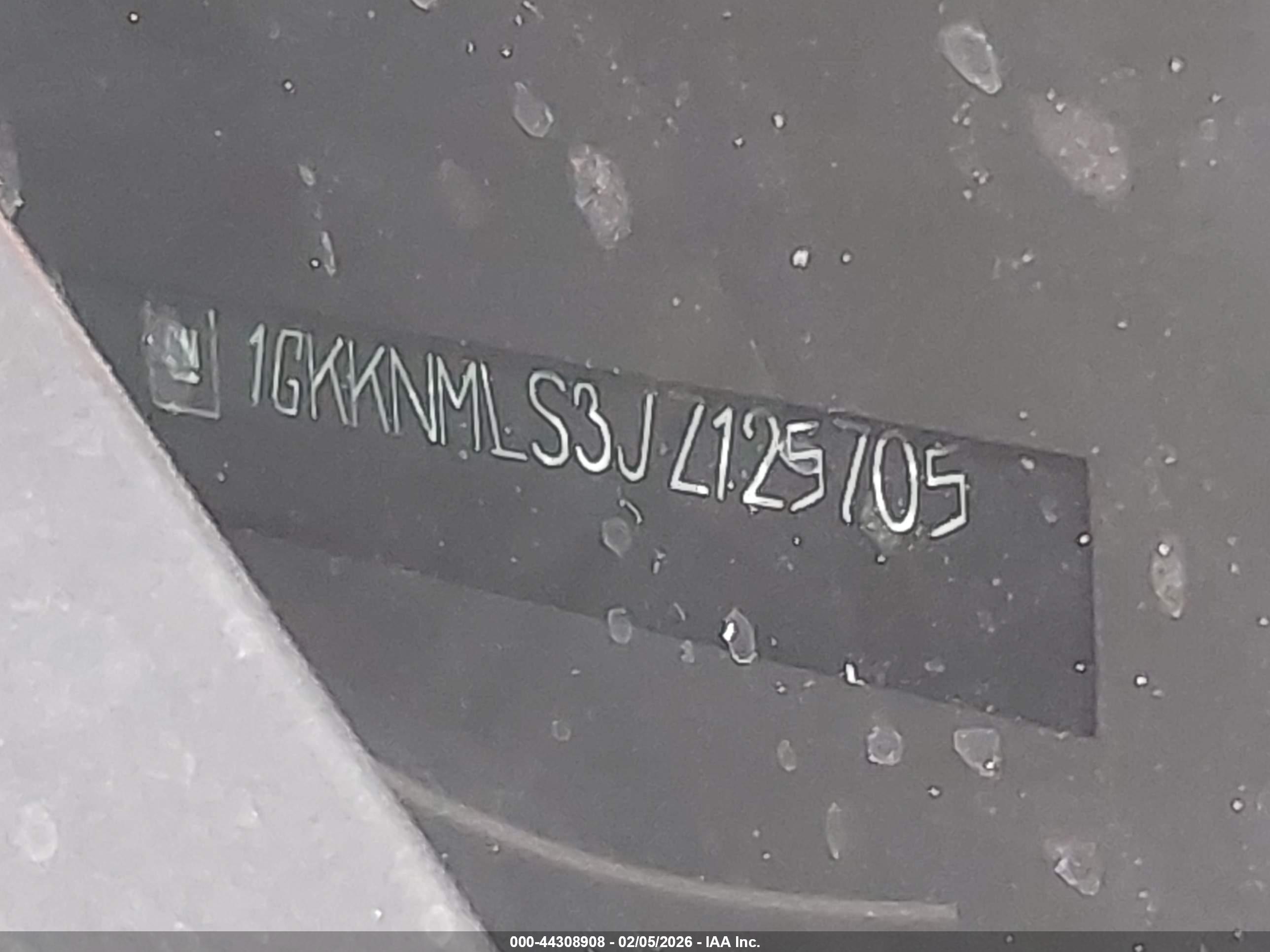 GMC ACADIA image 9