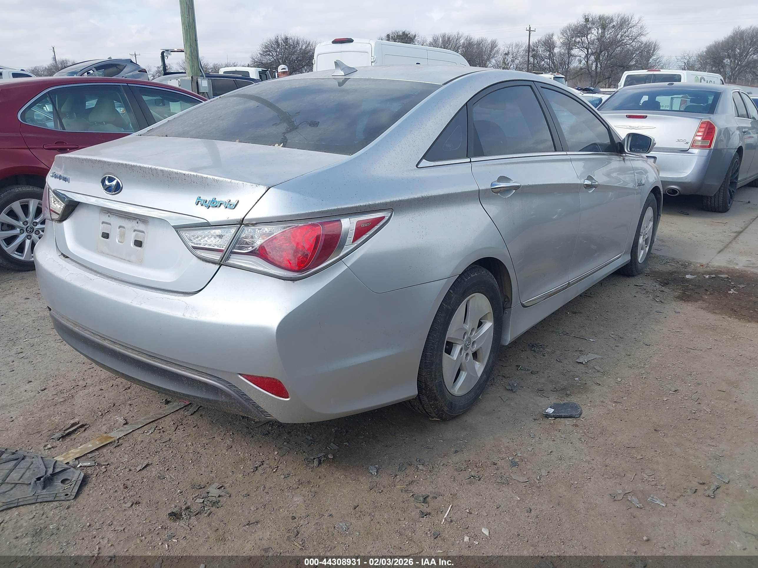 HYUNDAI SONATA image 4