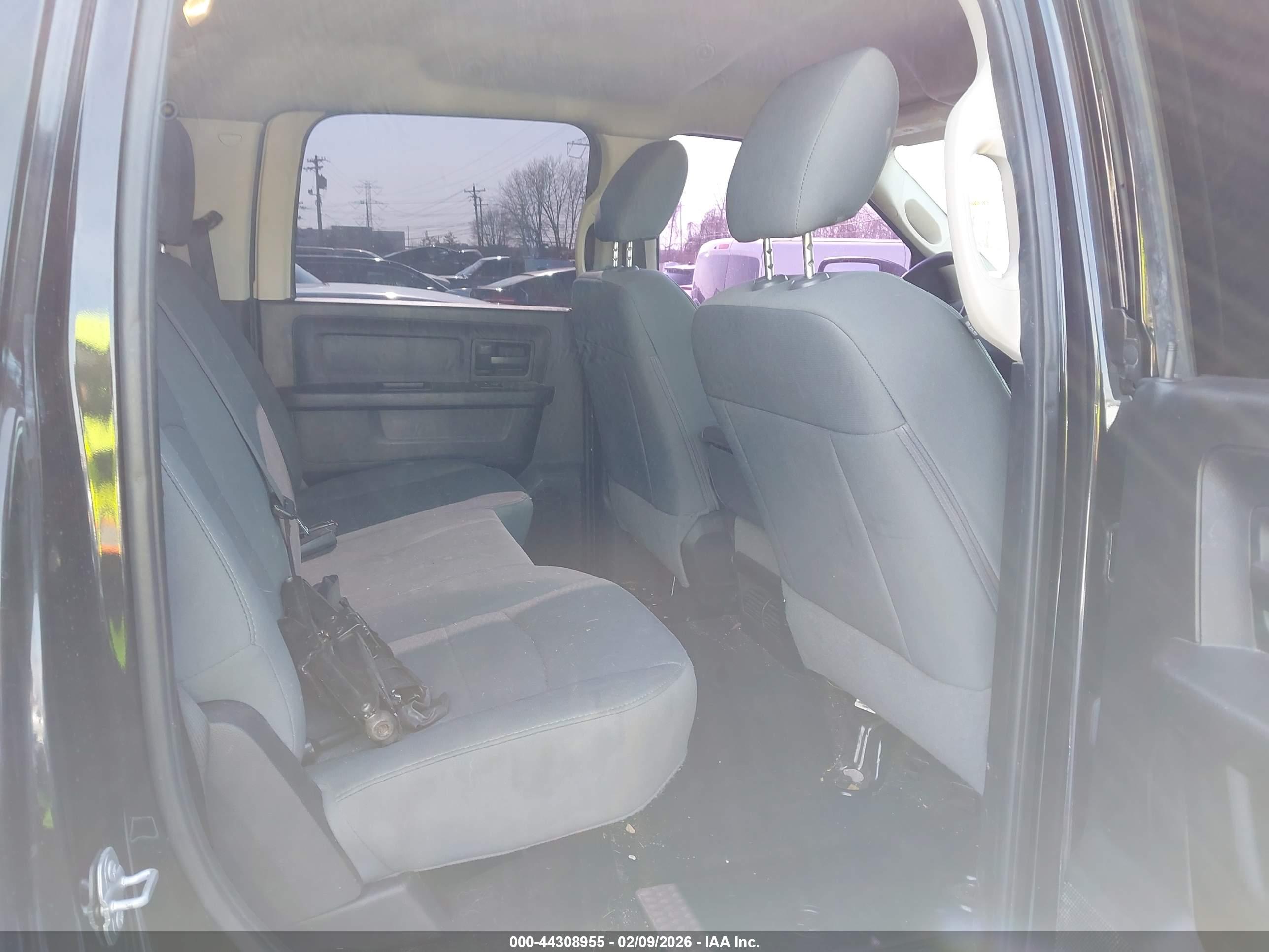 RAM 1500 image 8
