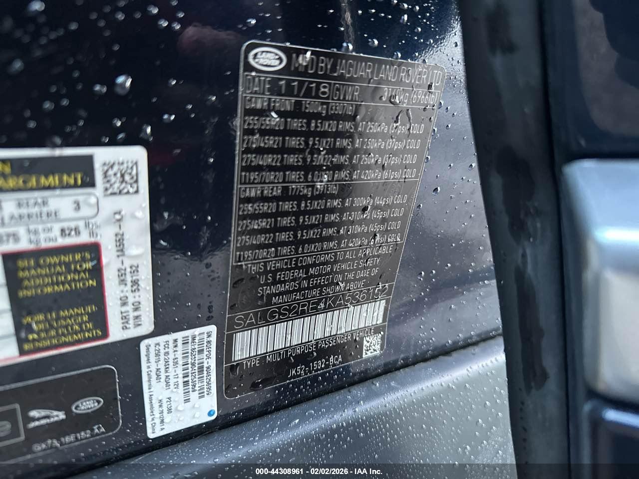 LAND ROVER image 9