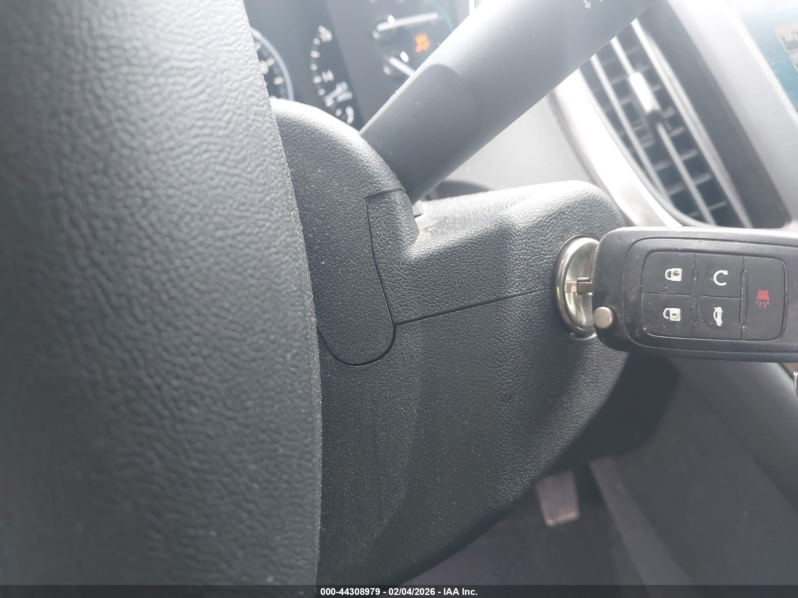 BUICK LACROSSE image 11
