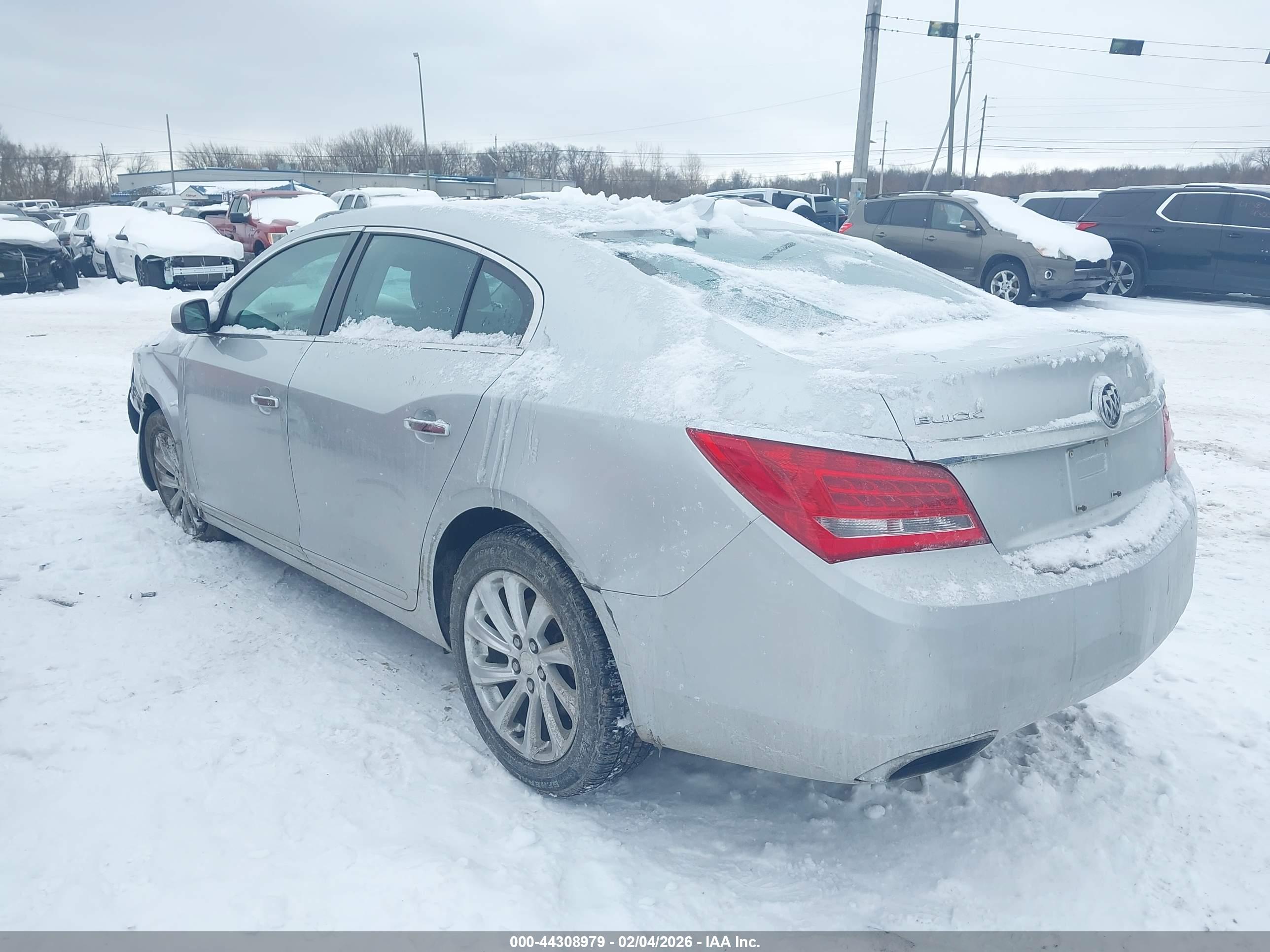 BUICK LACROSSE image 3