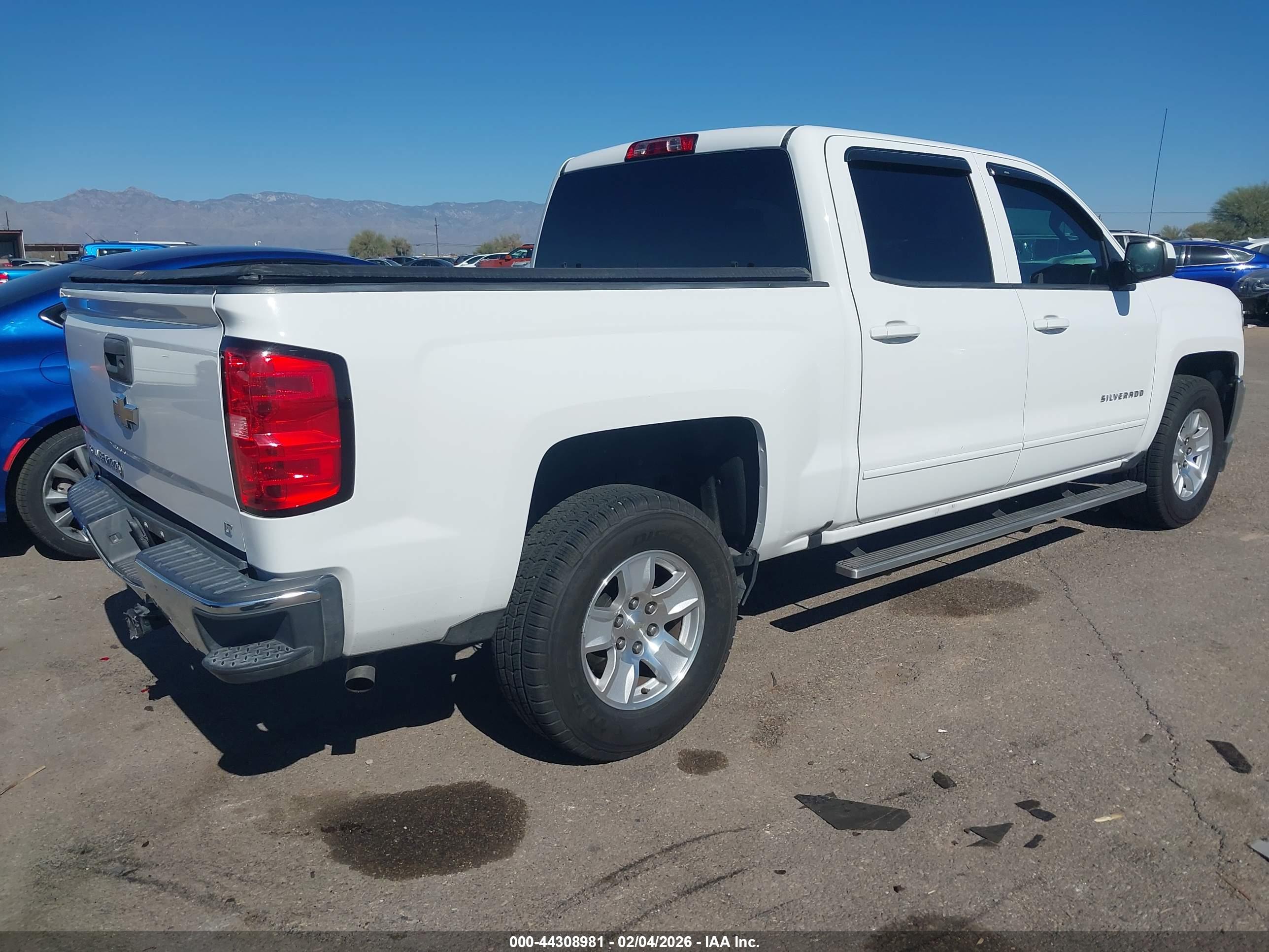 CHEVROLET SILVERADO image 4