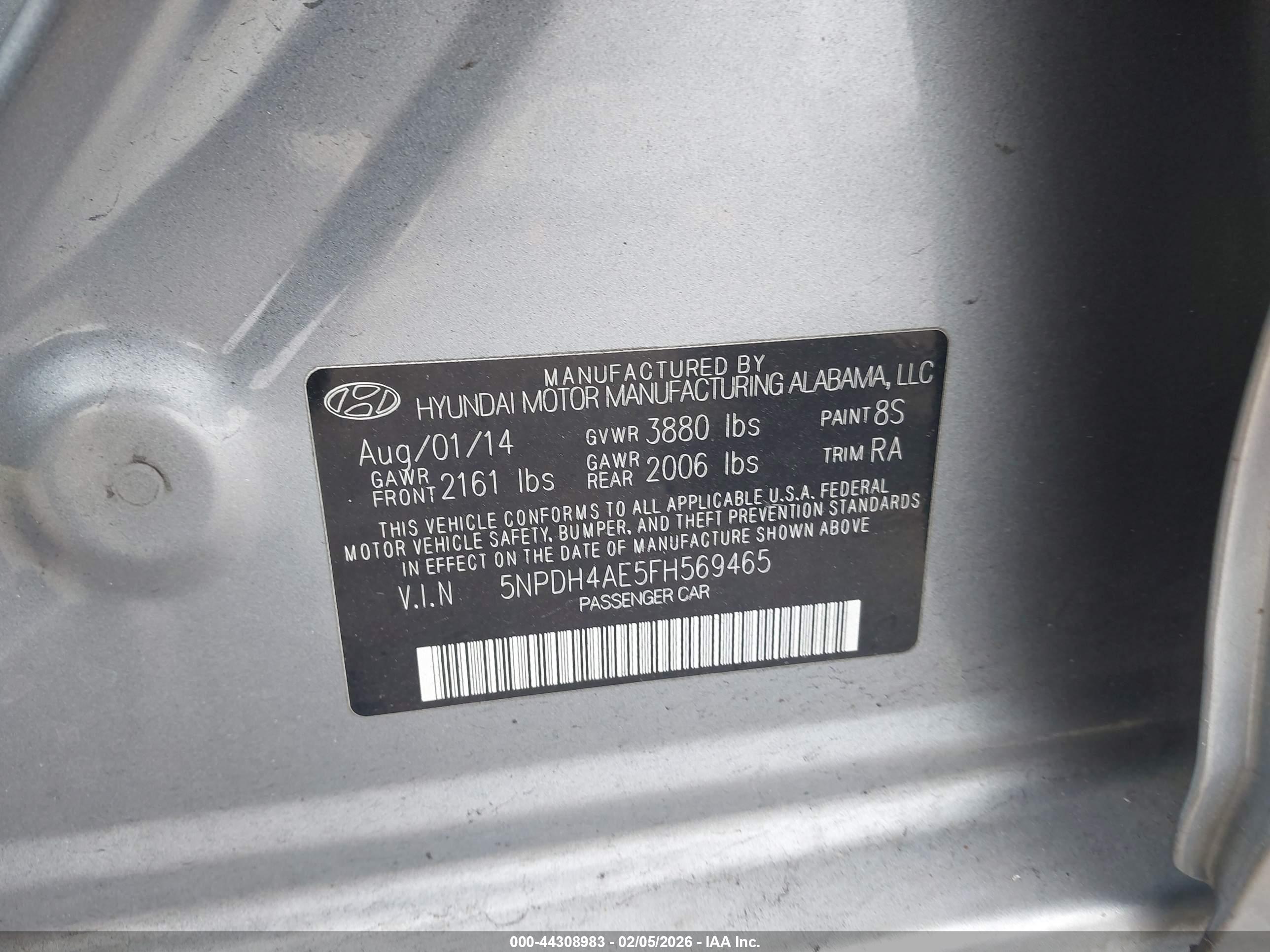 HYUNDAI ELANTRA image 9