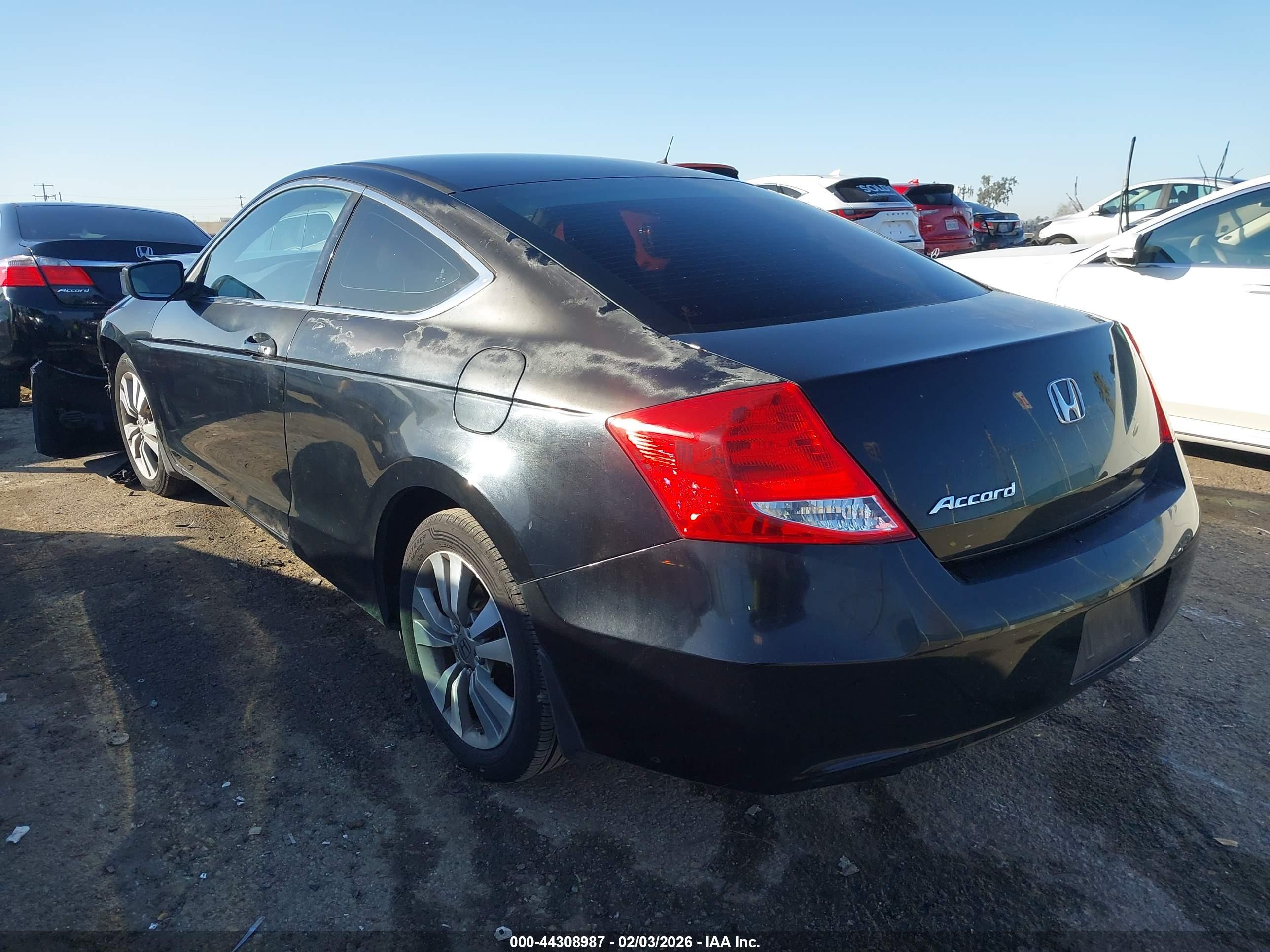HONDA ACCORD image 3
