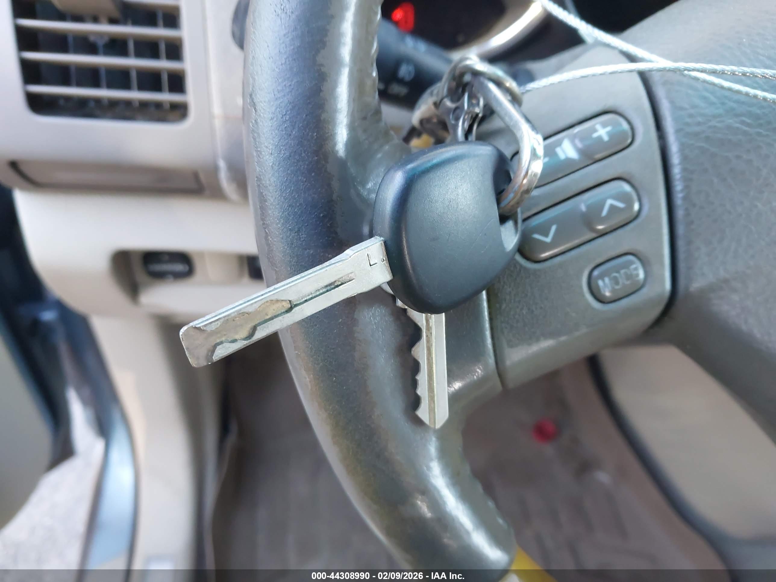 LEXUS RX image 11