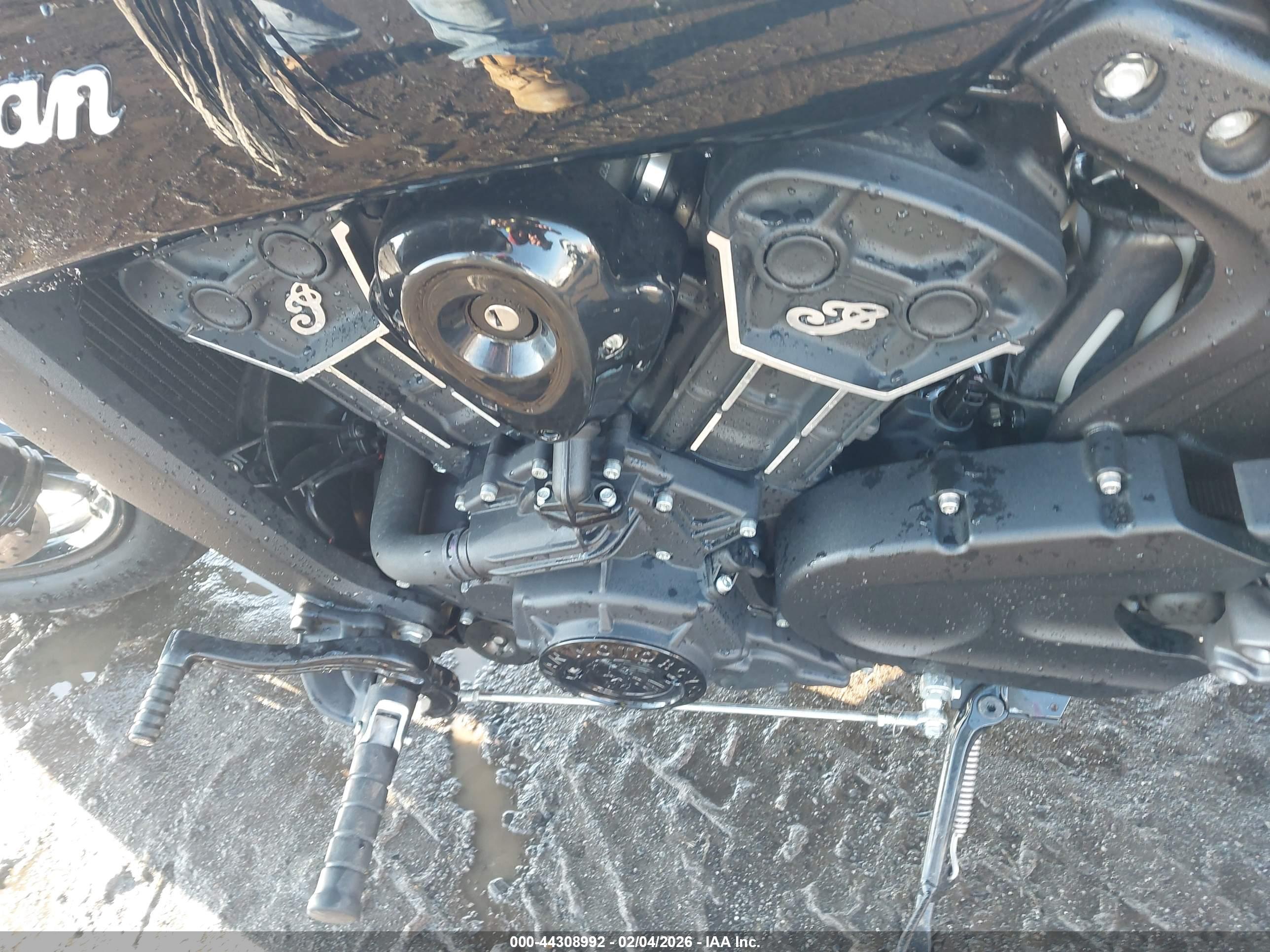 INDIAN MOTORCYCLE image 9