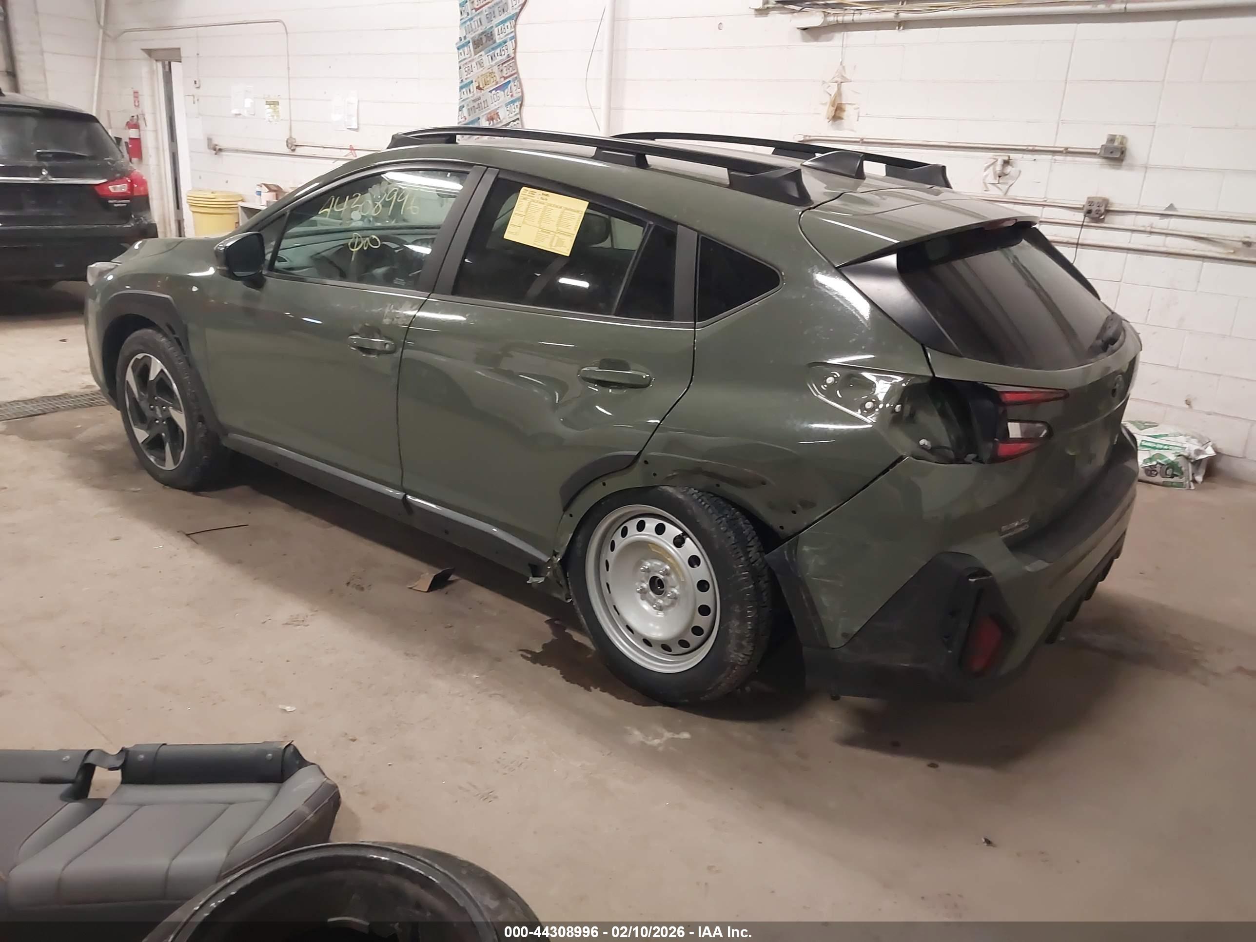SUBARU CROSSTREK image 3