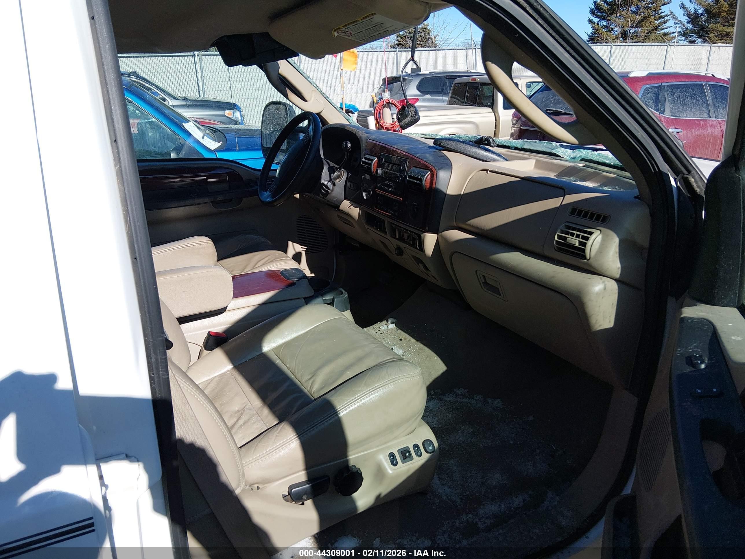 FORD F-350 image 5