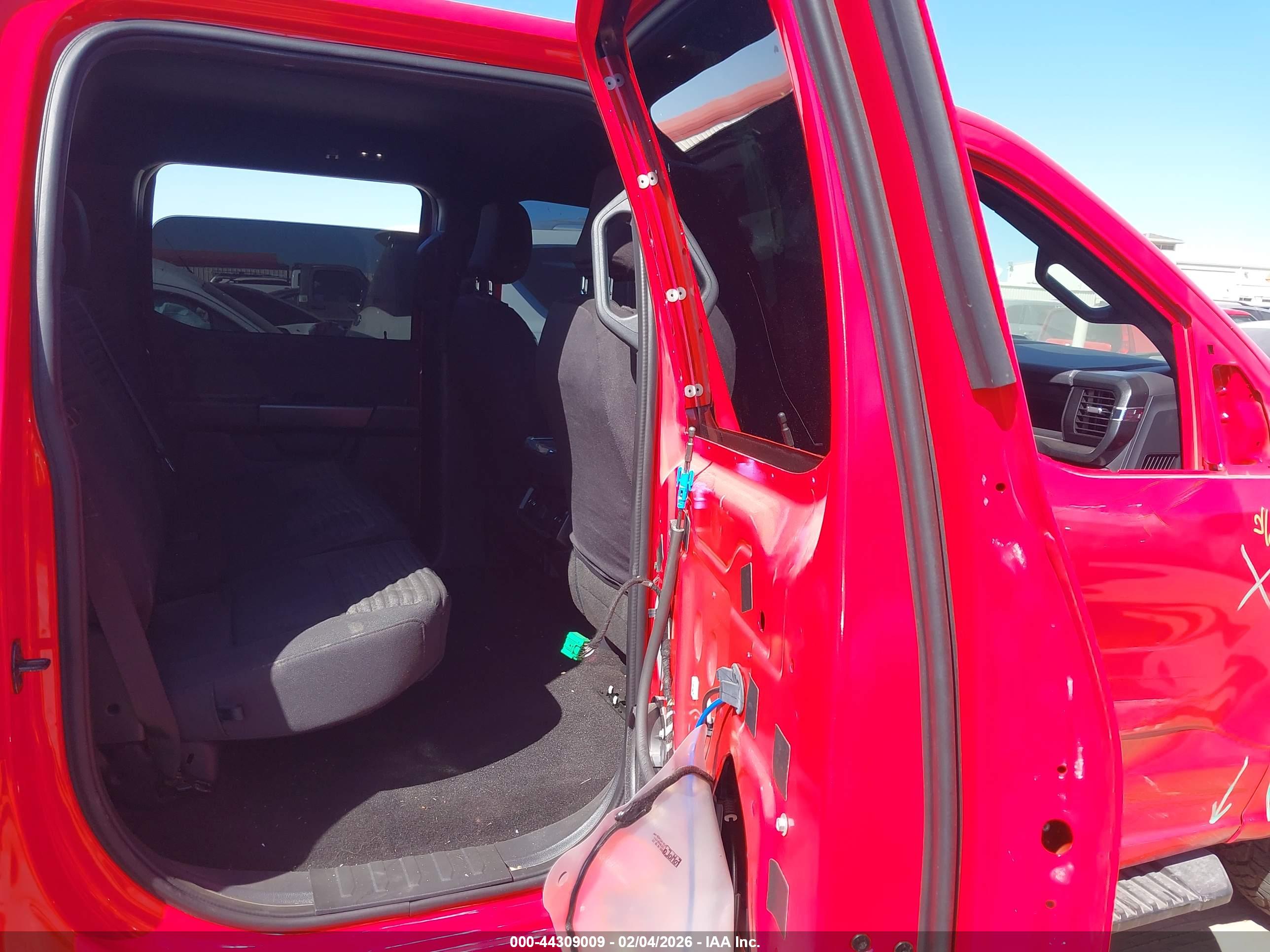 FORD F-150 image 8