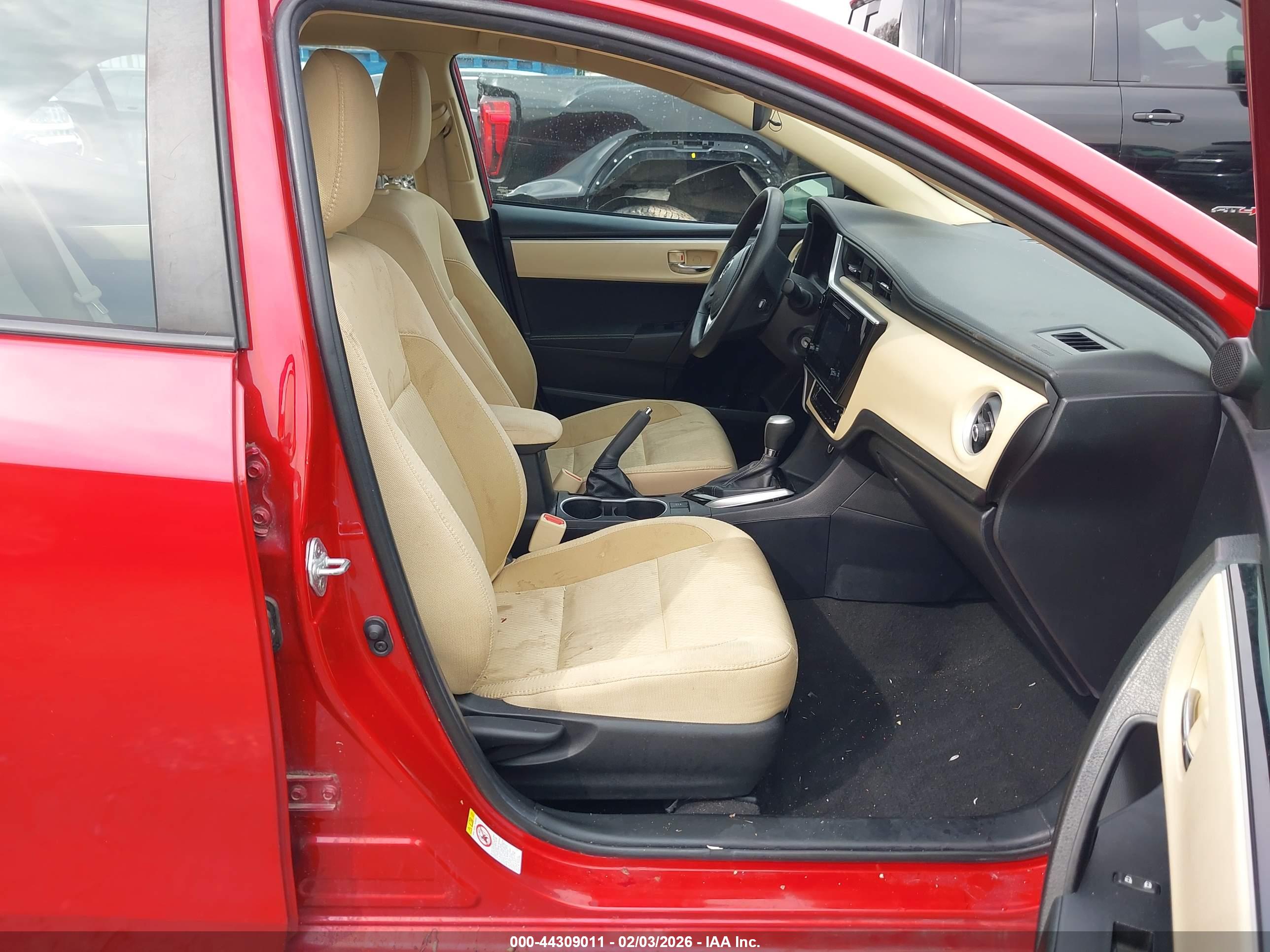 TOYOTA COROLLA image 5
