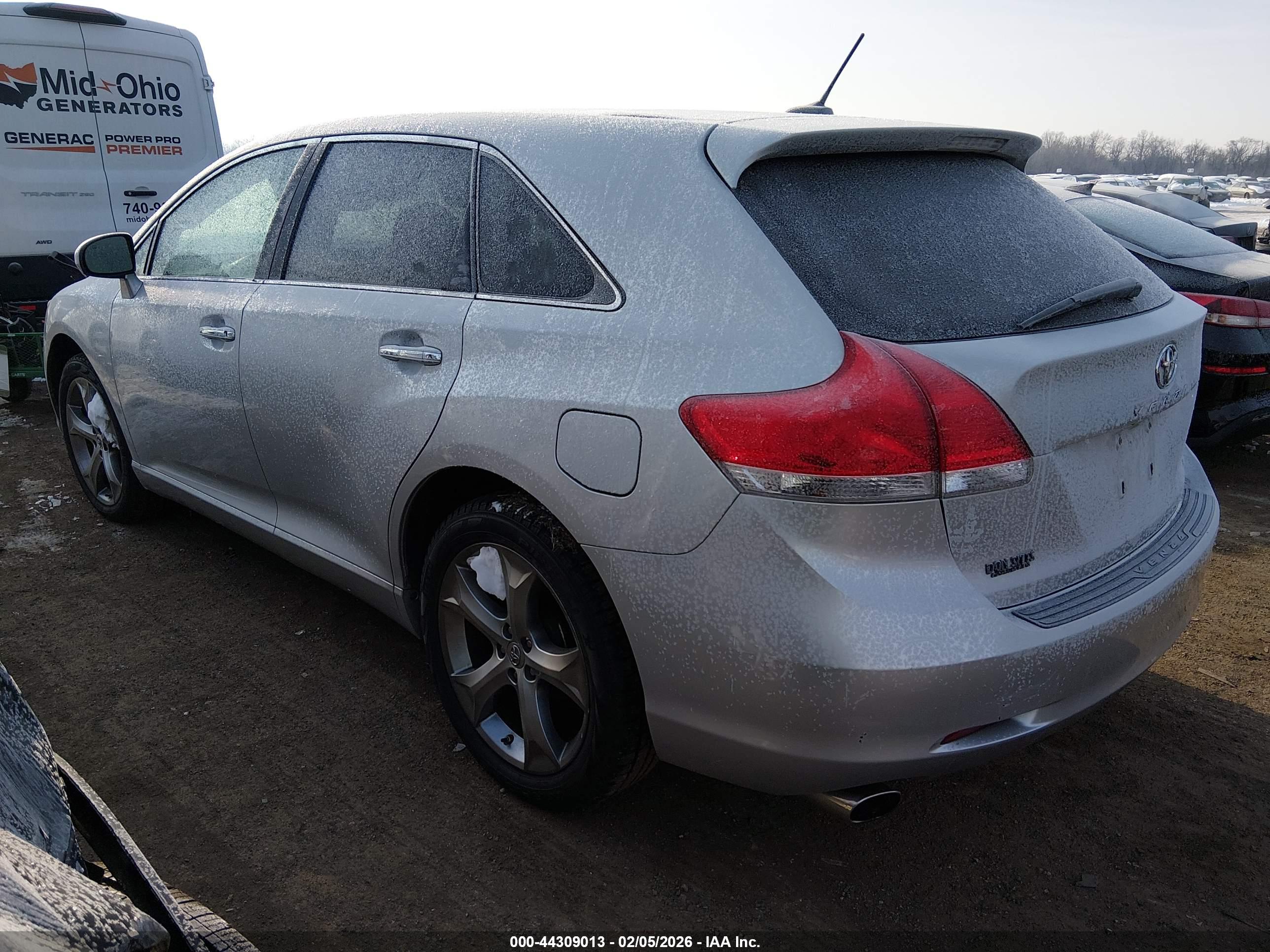 TOYOTA VENZA image 3