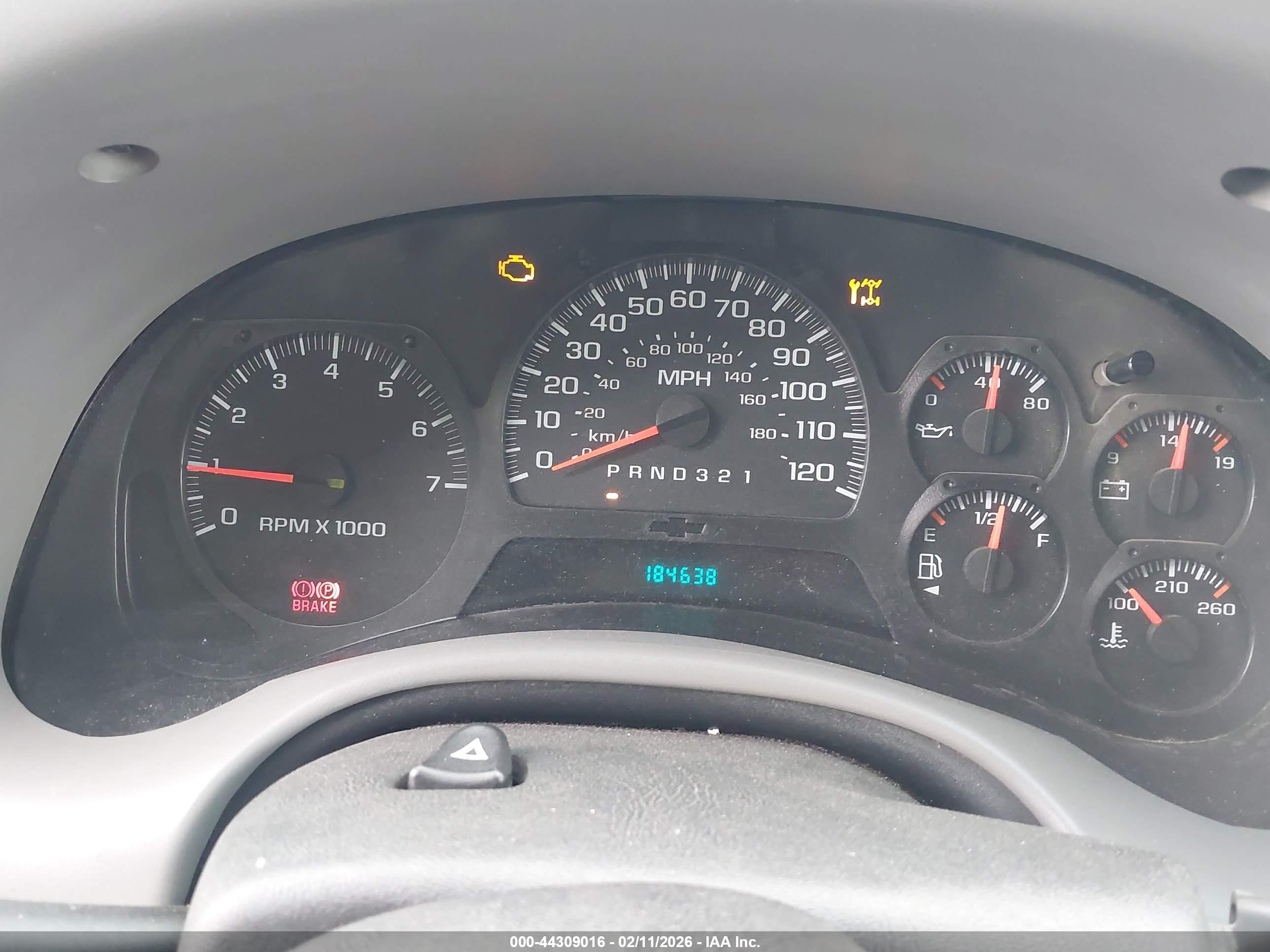 CHEVROLET TRAILBLAZER image 7