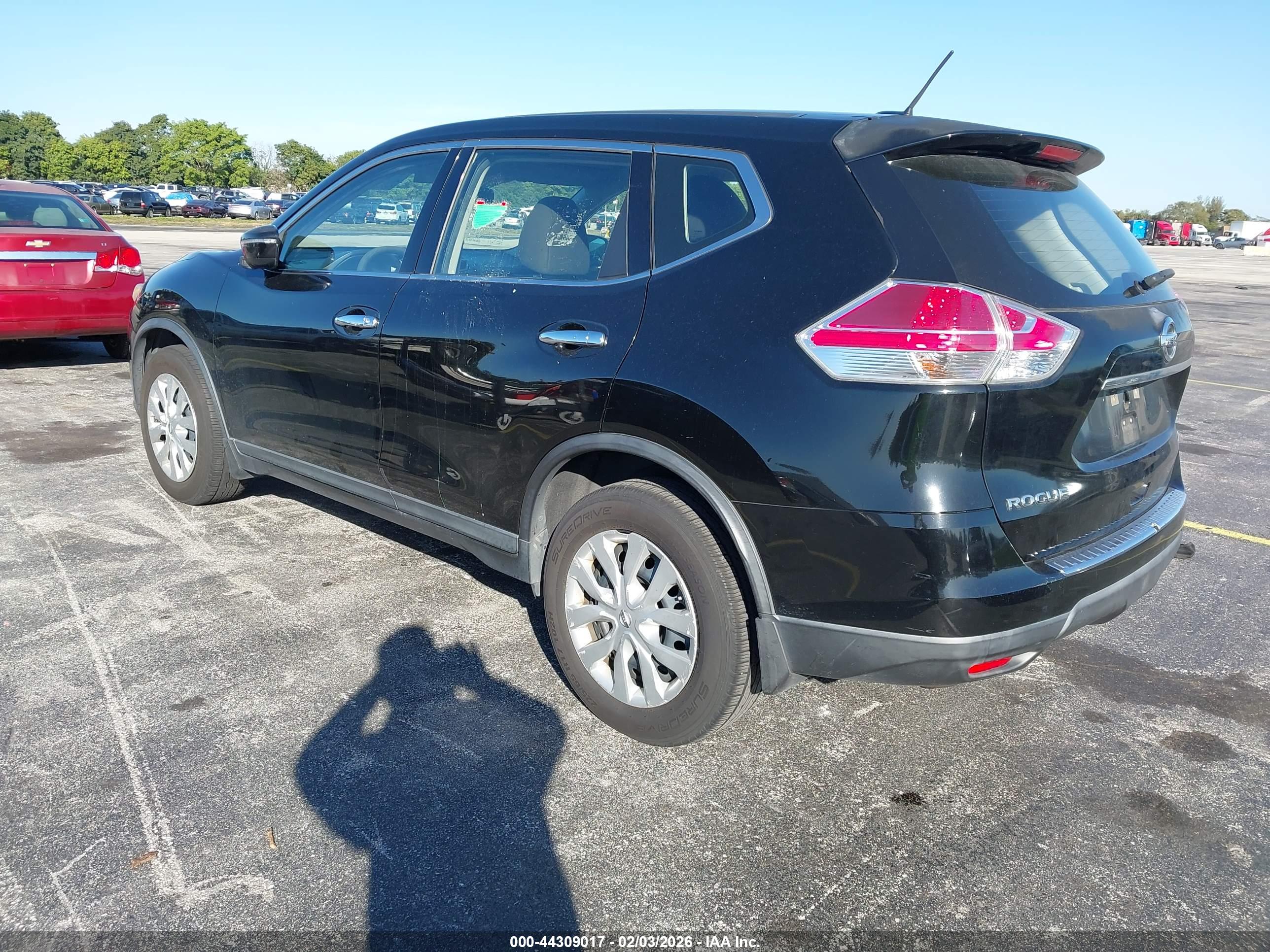 NISSAN ROGUE image 3