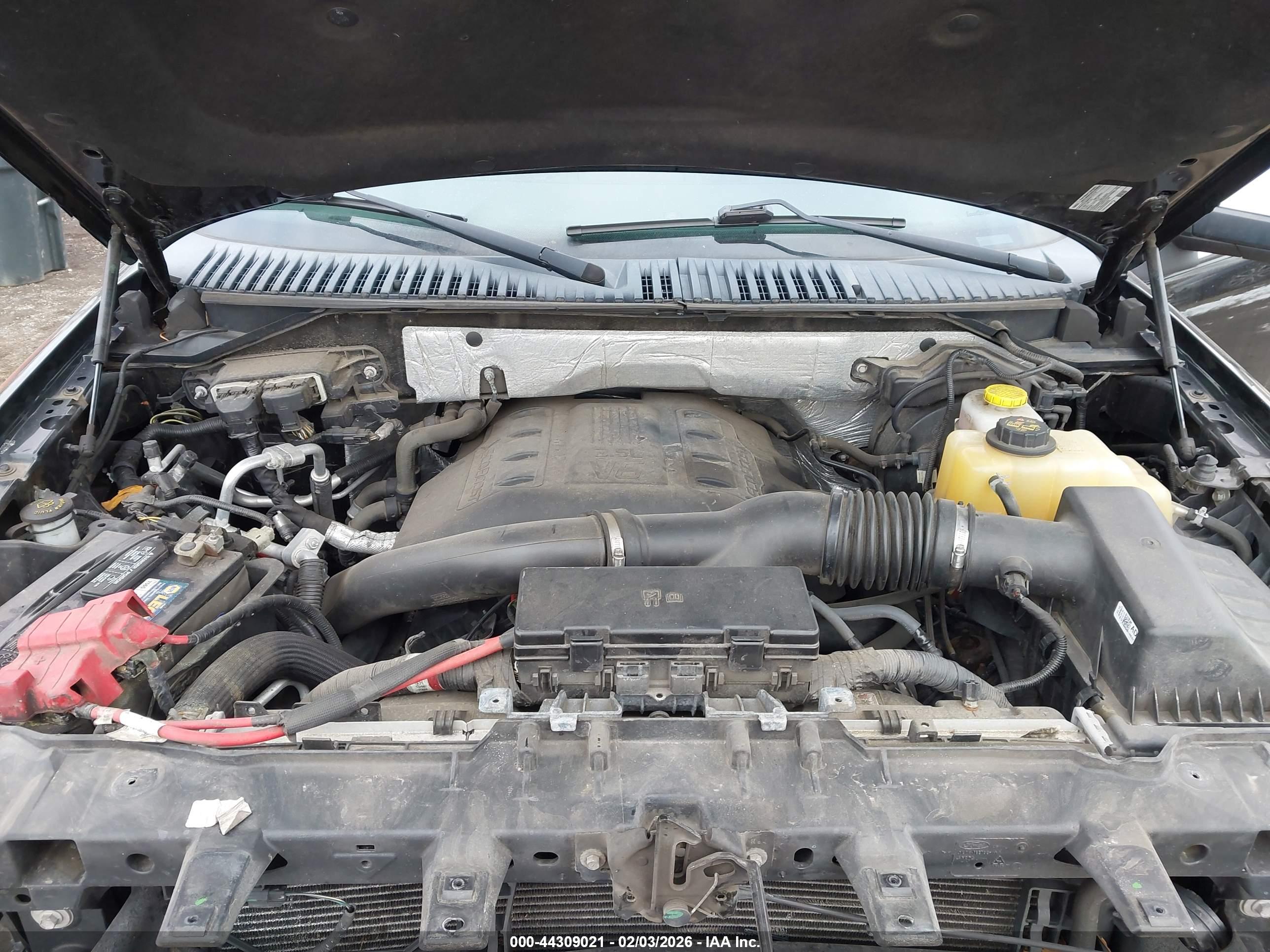 FORD EXPEDITION image 10