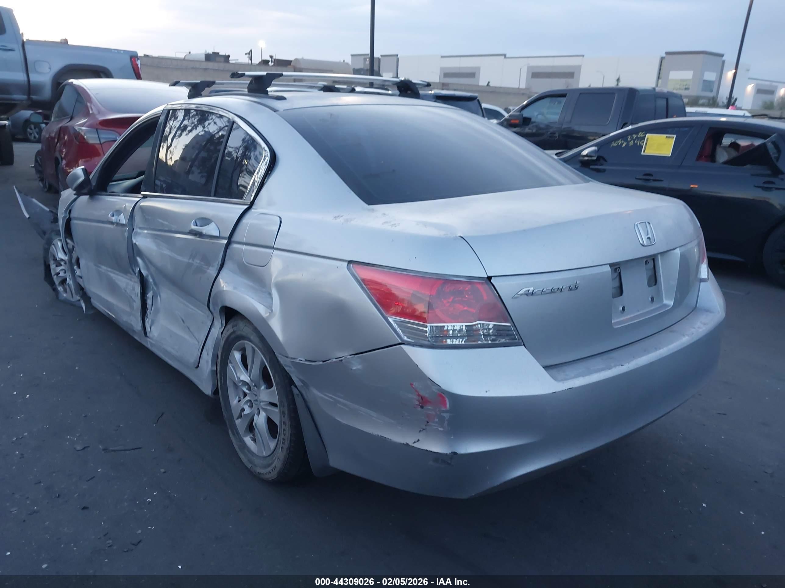 HONDA ACCORD image 3