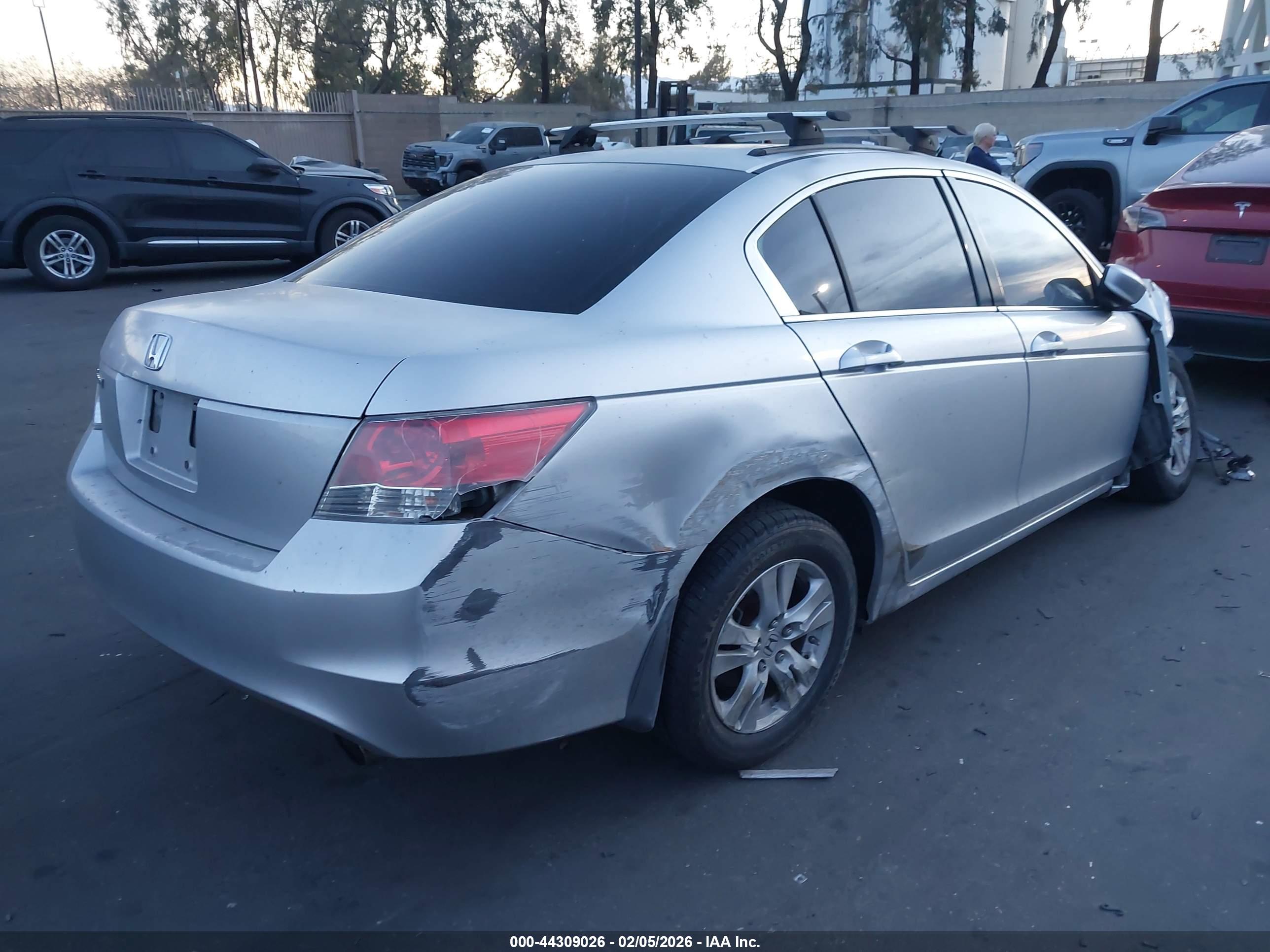 HONDA ACCORD image 4
