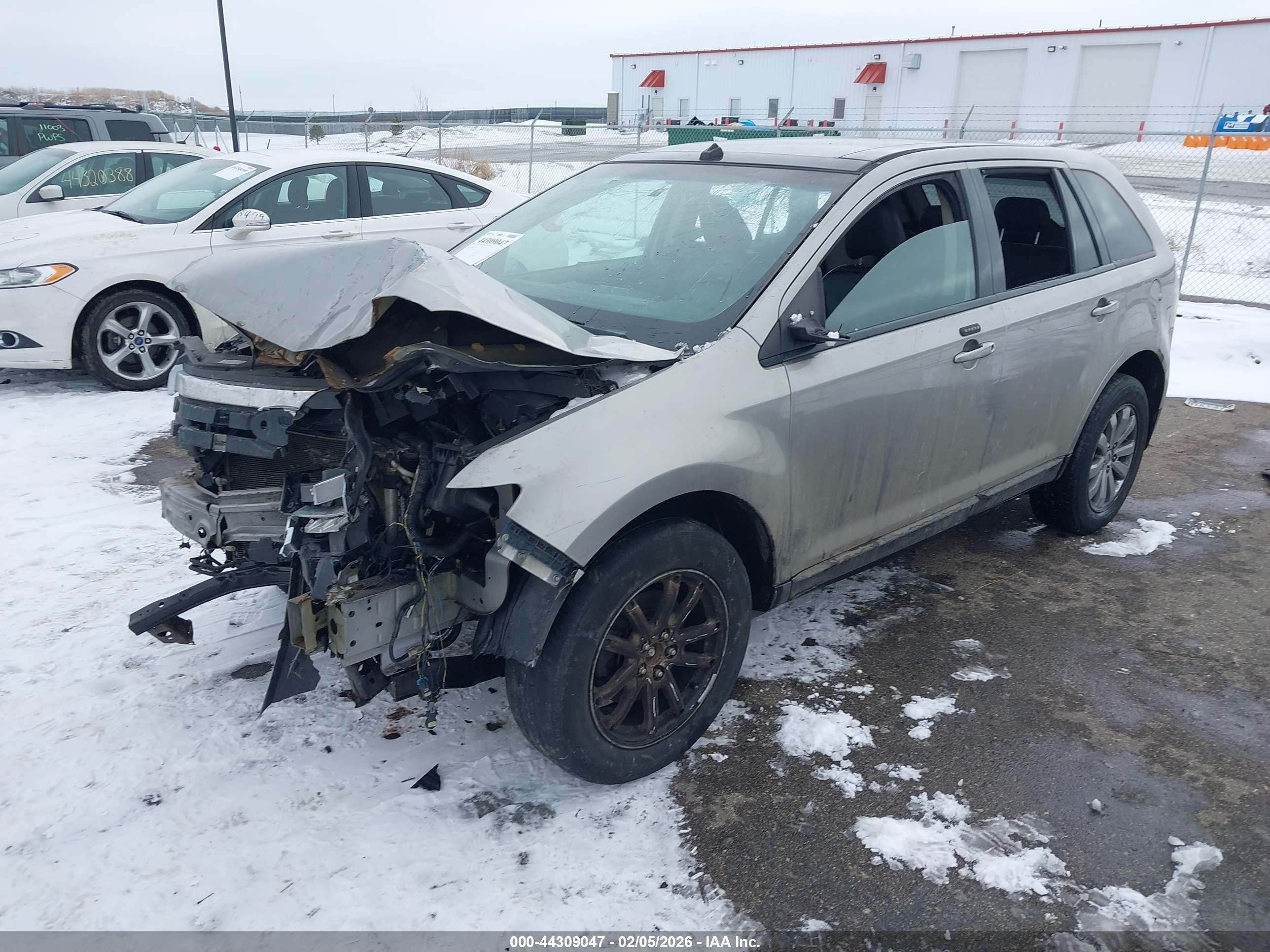 FORD EDGE image 2