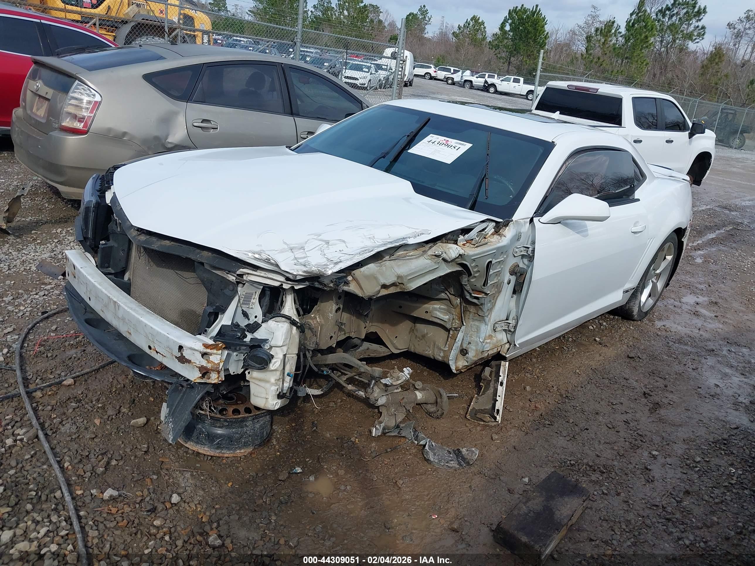 CHEVROLET CAMARO image 2