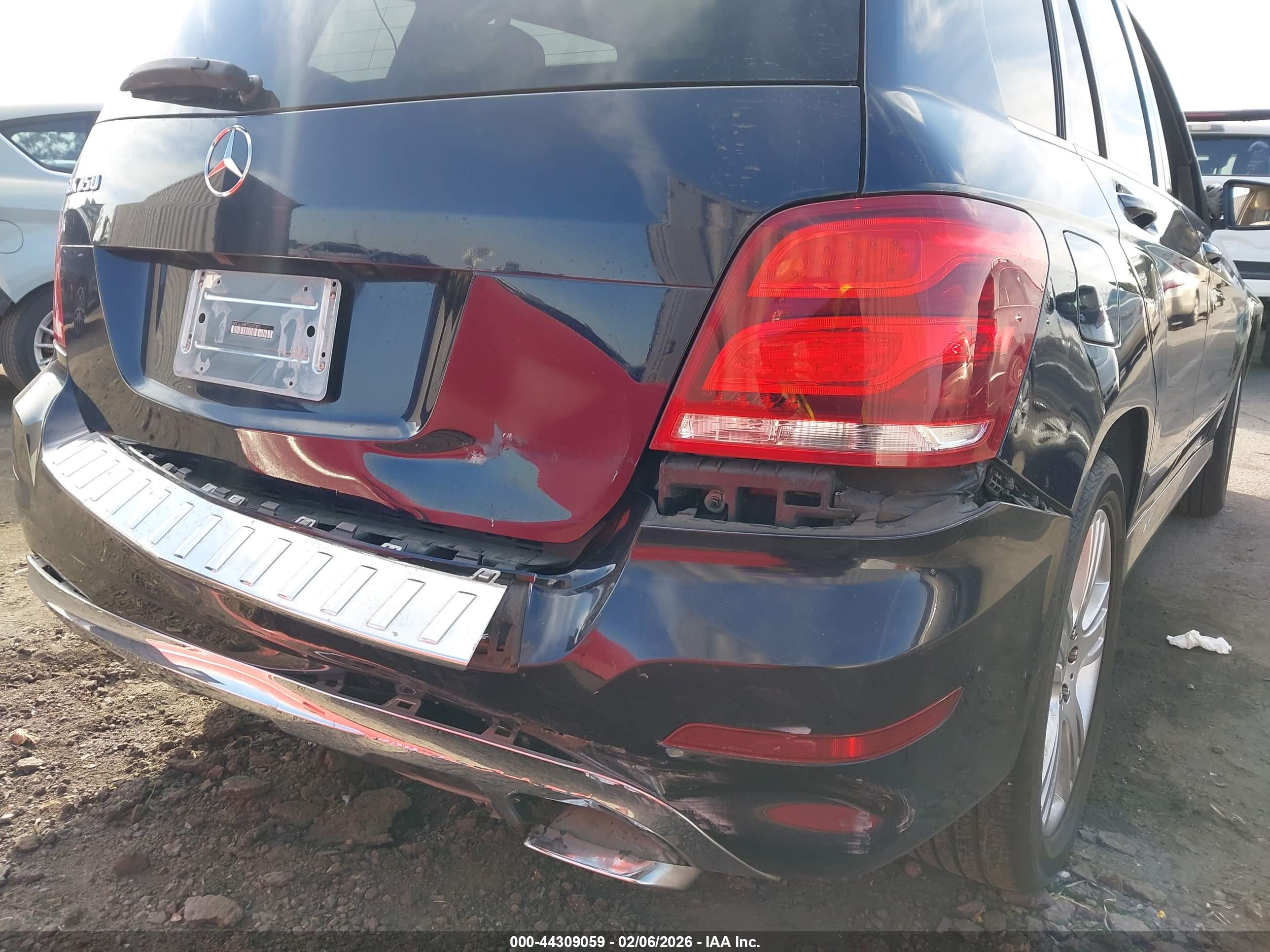 MERCEDES-BENZ GLK image 6