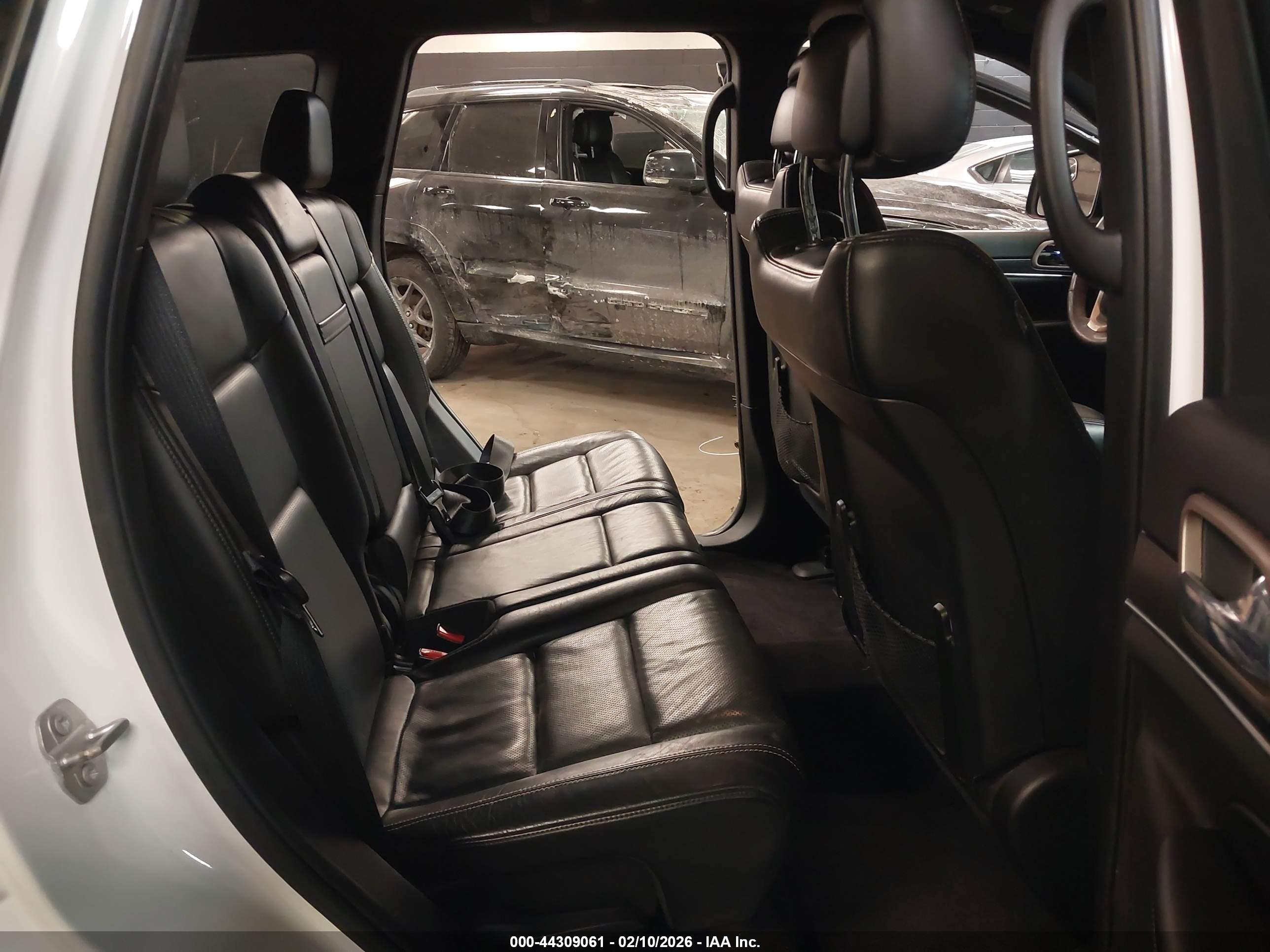 JEEP GRAND image 8