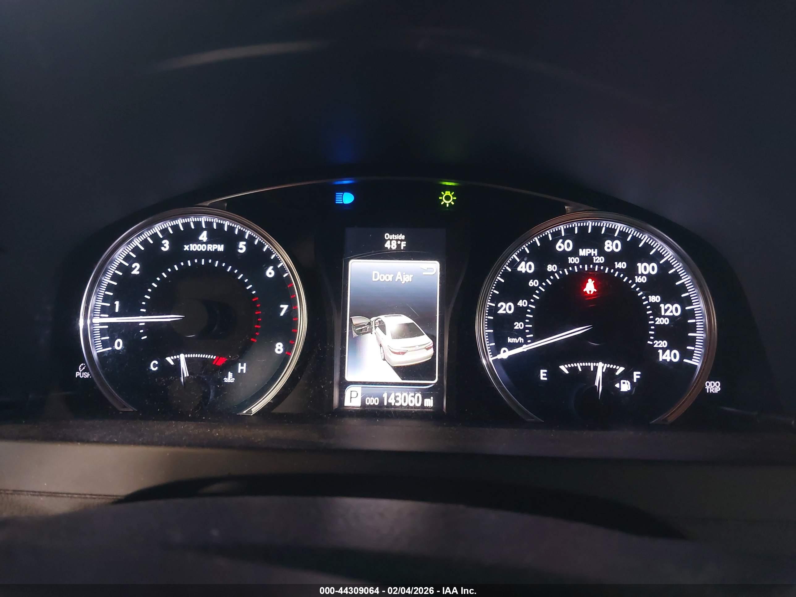 TOYOTA CAMRY image 7