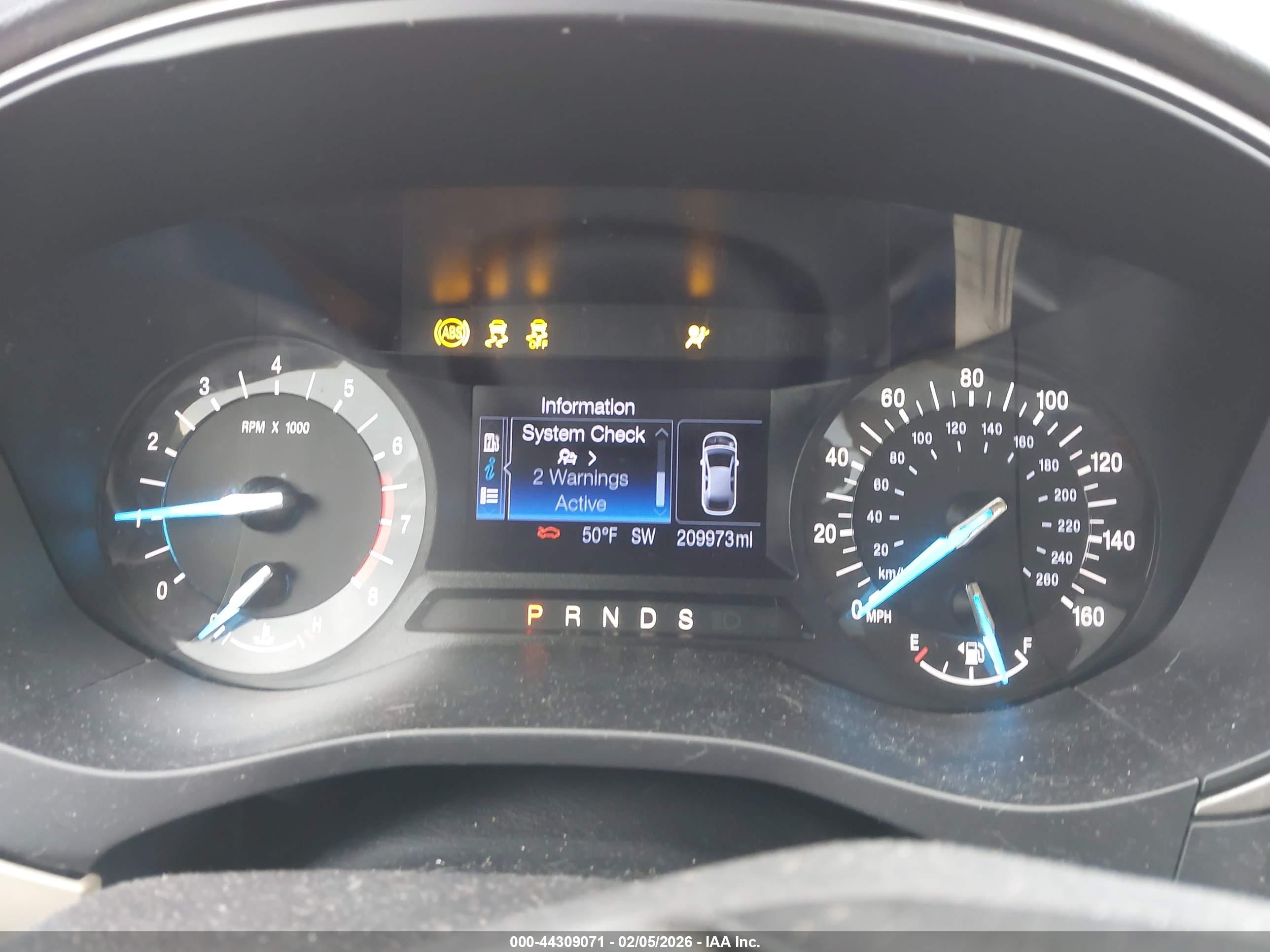 FORD FUSION image 7