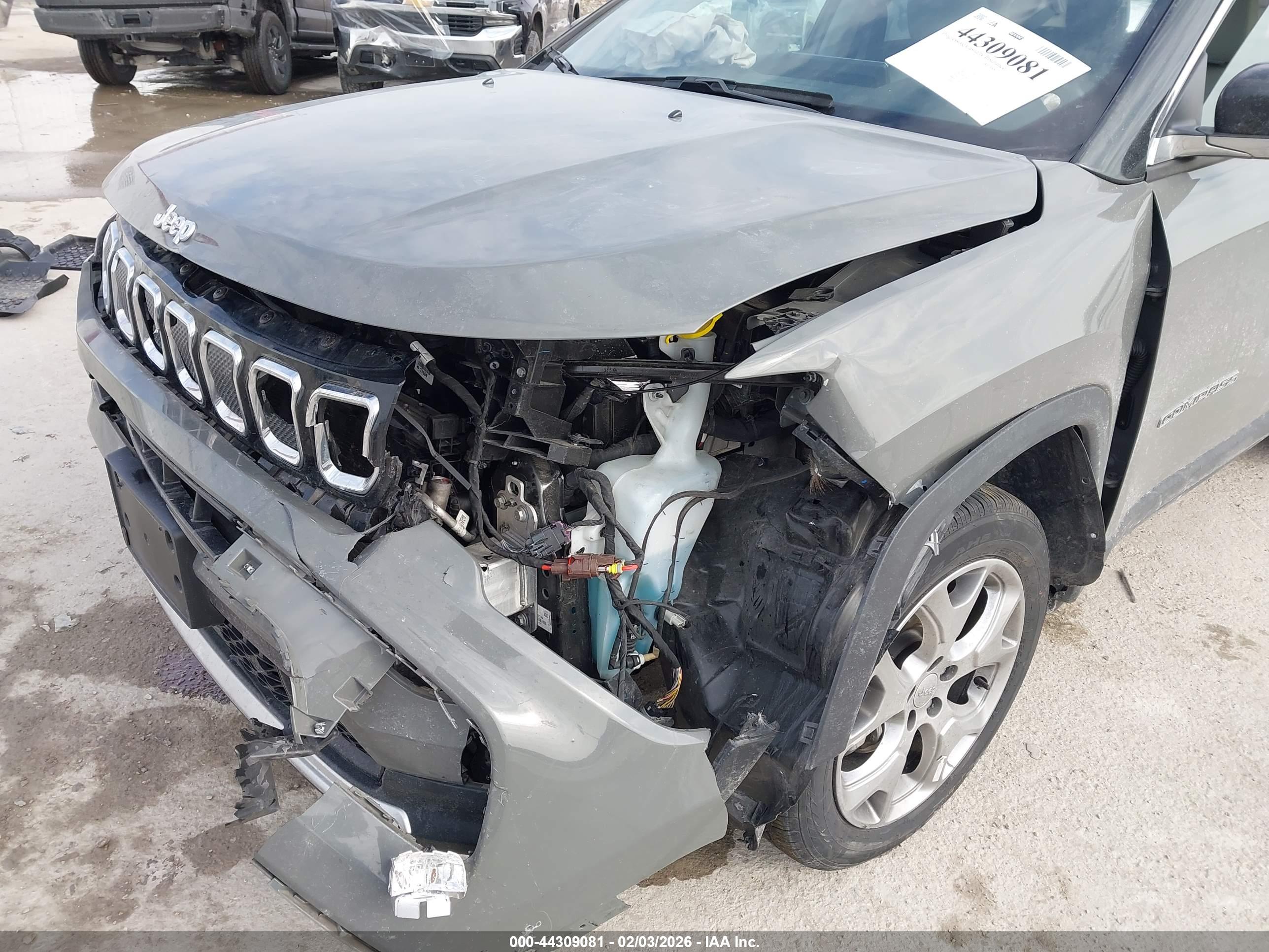 JEEP COMPASS image 6