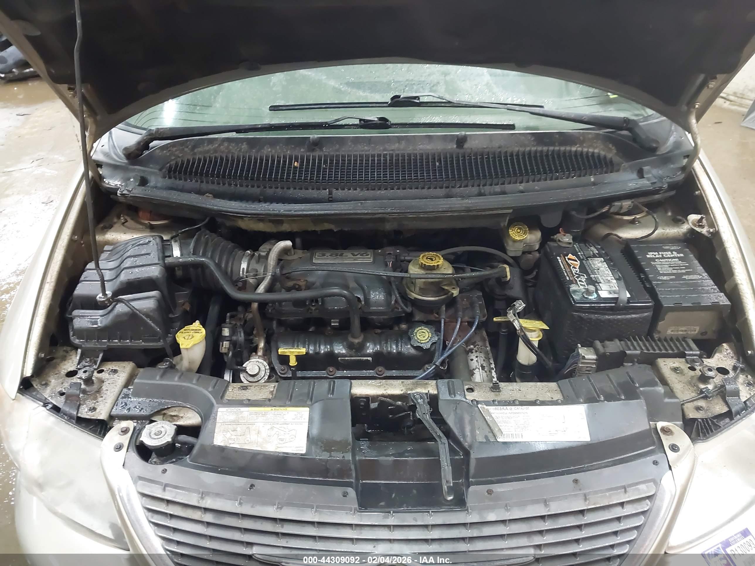 CHRYSLER TOWN image 10