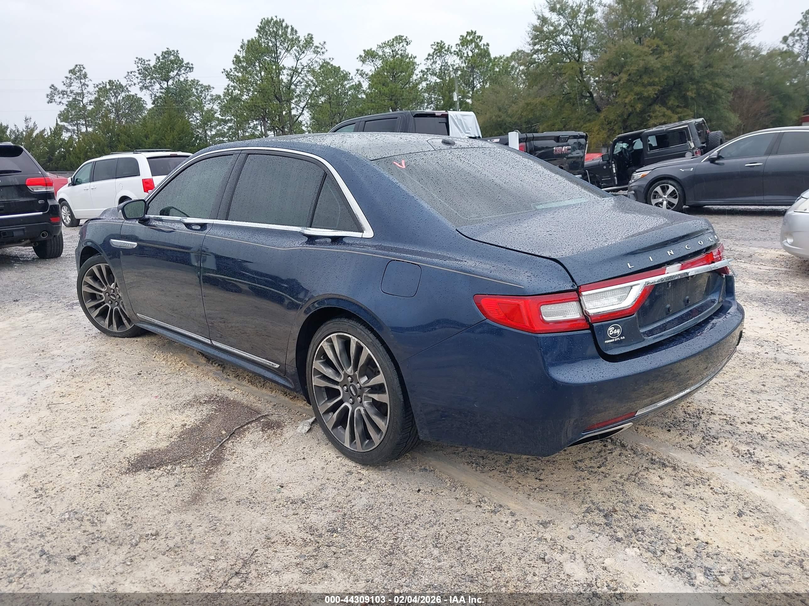 LINCOLN CONTINENTAL image 3