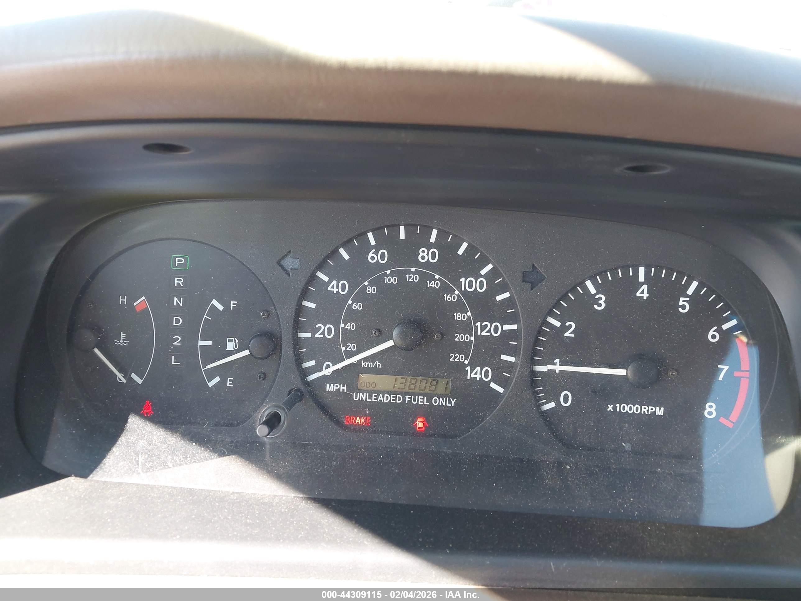 TOYOTA CAMRY image 7