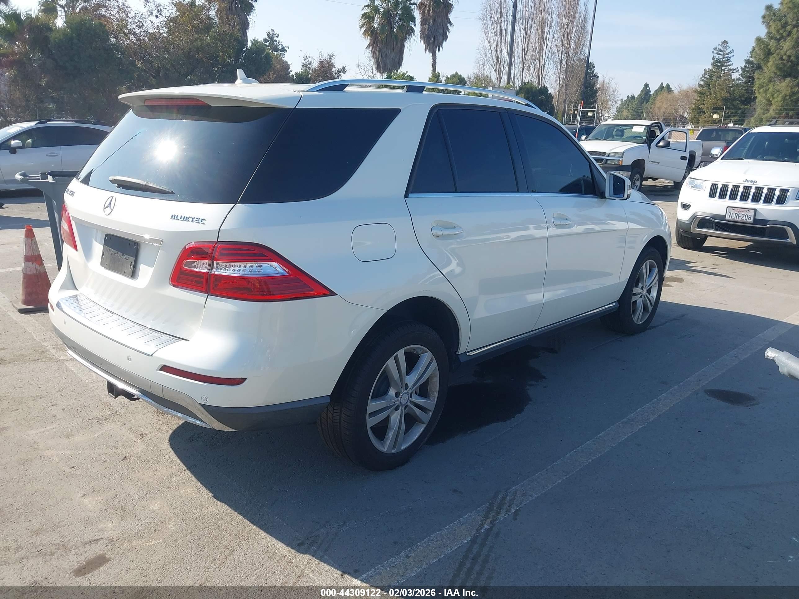 MERCEDES-BENZ ML image 4