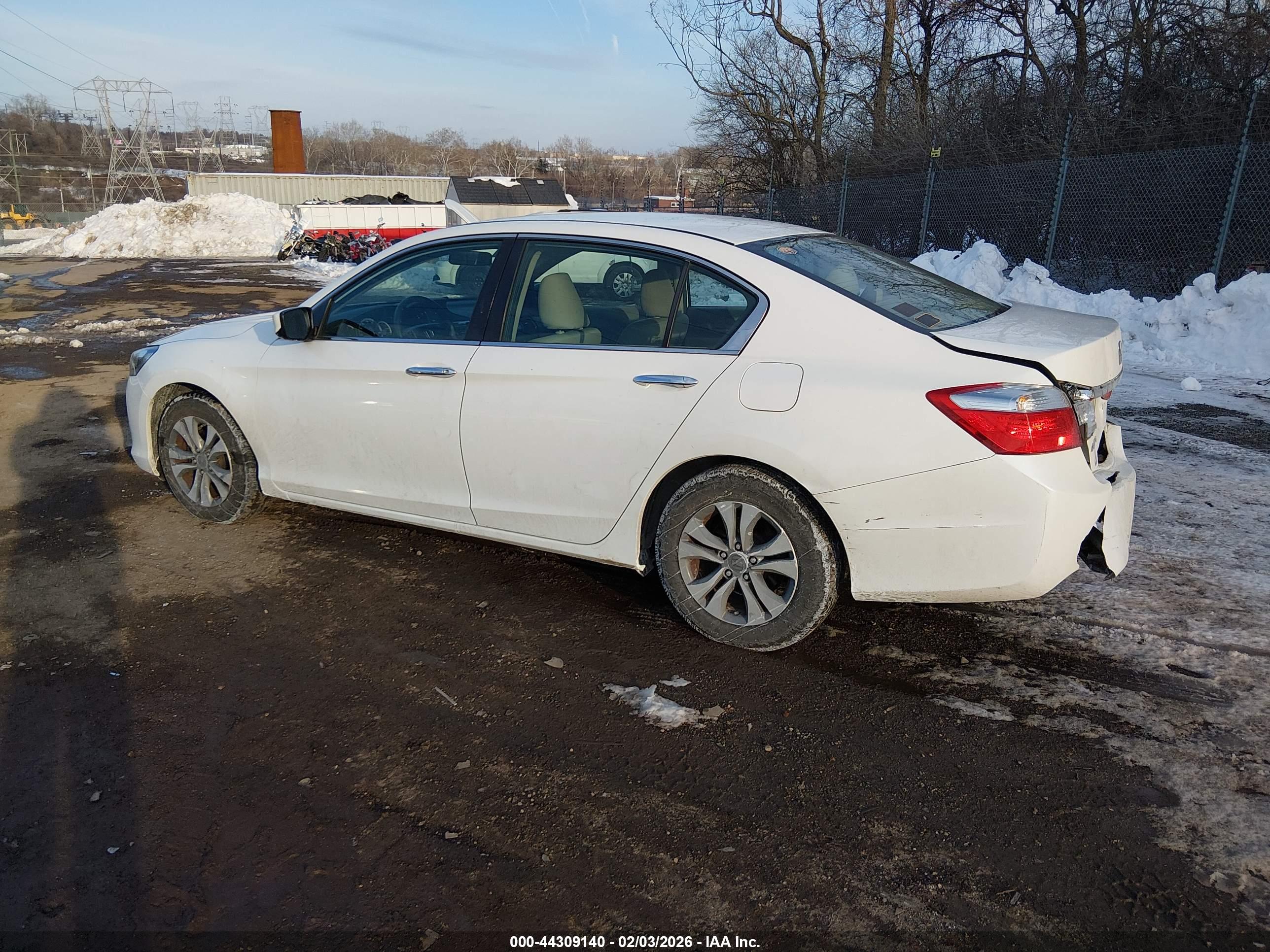 HONDA ACCORD image 3