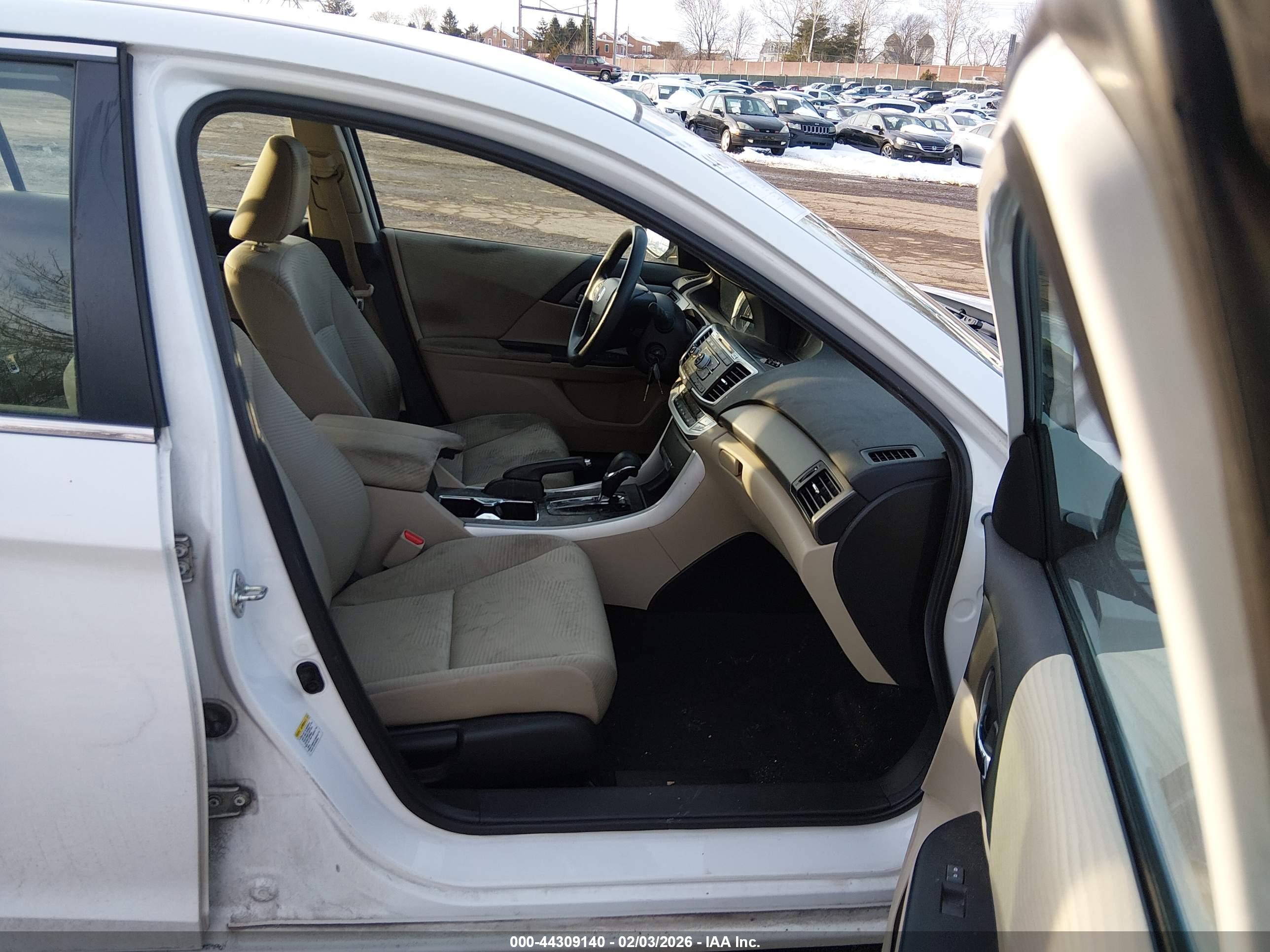 HONDA ACCORD image 5