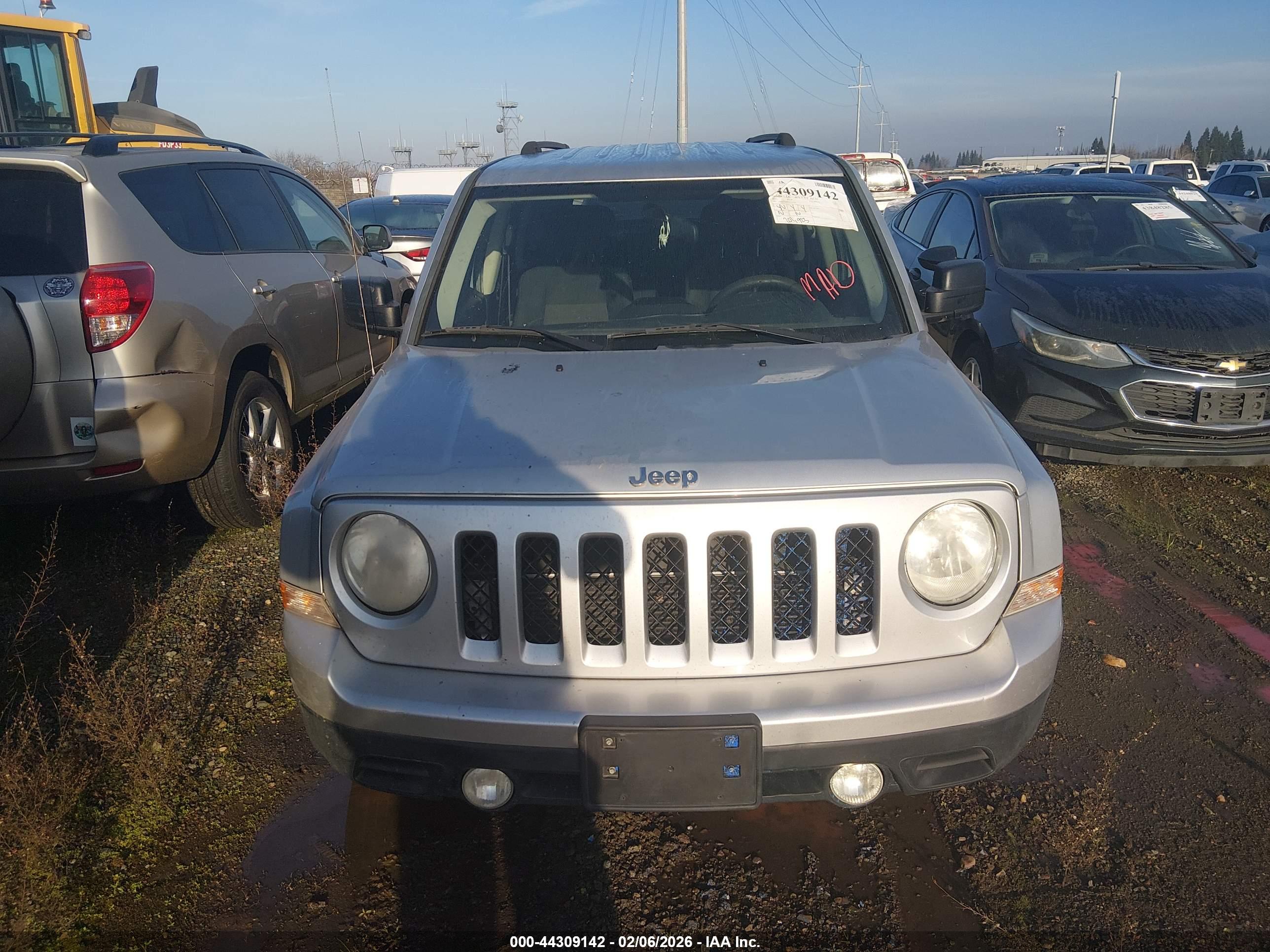 JEEP PATRIOT image 6