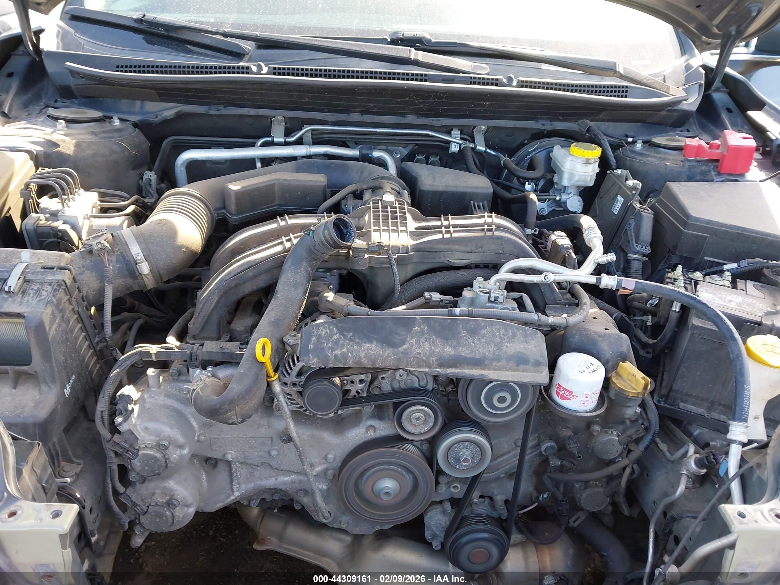 SUBARU OUTBACK image 10