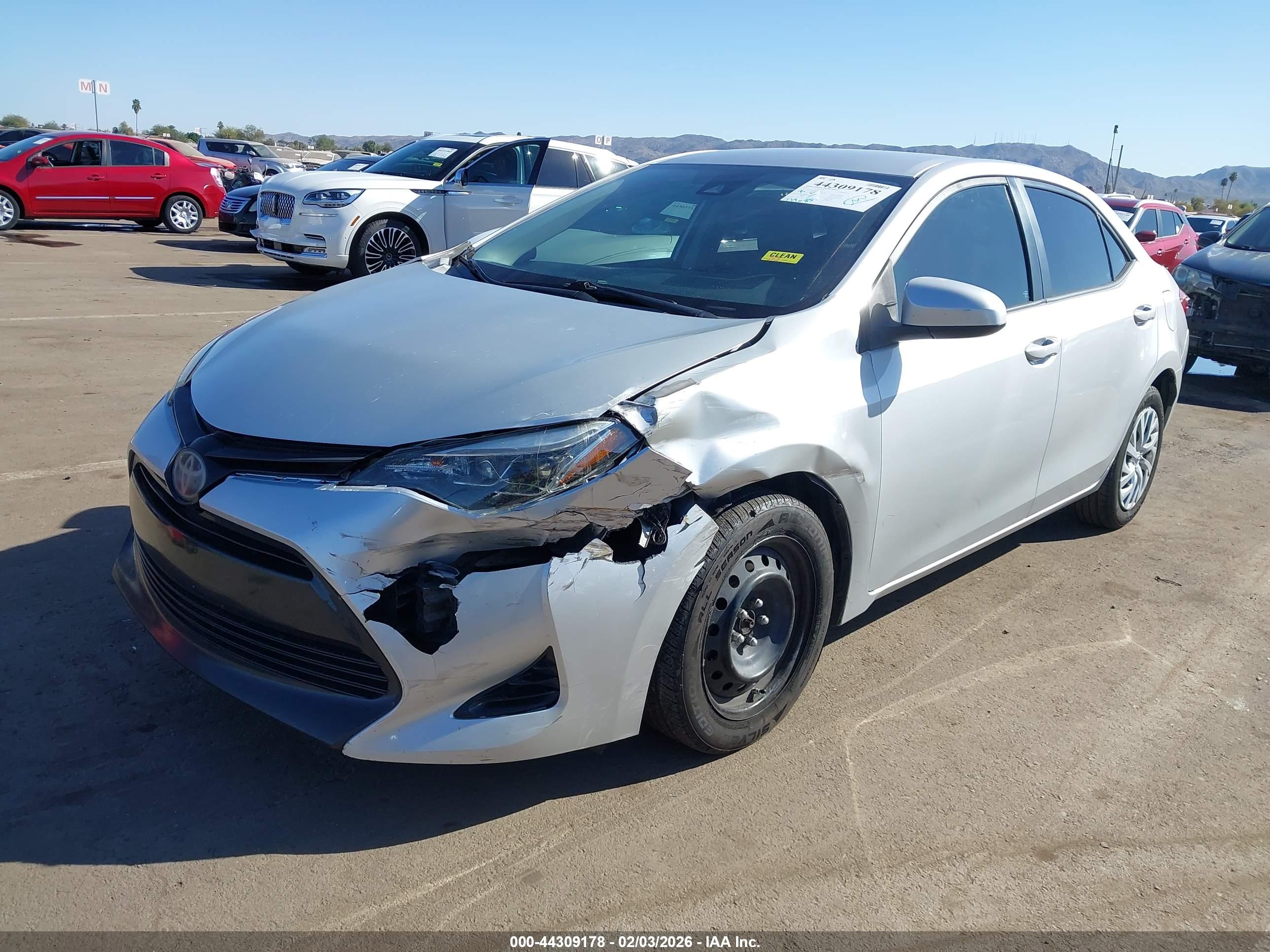 TOYOTA COROLLA image 6