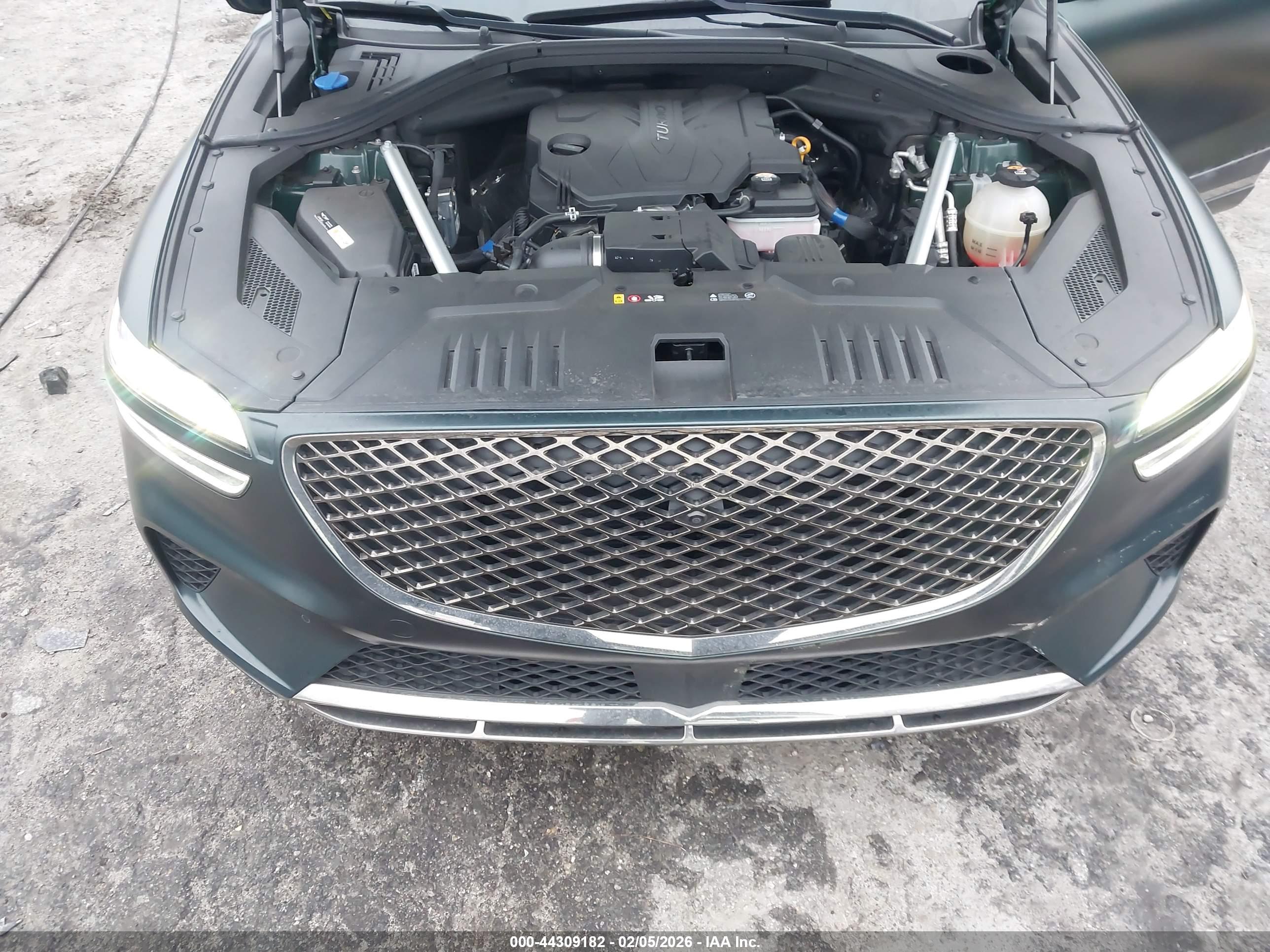 GENESIS GV70 image 10