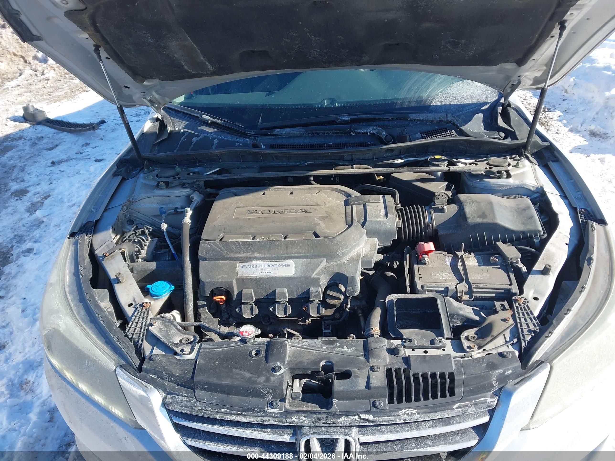 HONDA ACCORD image 10