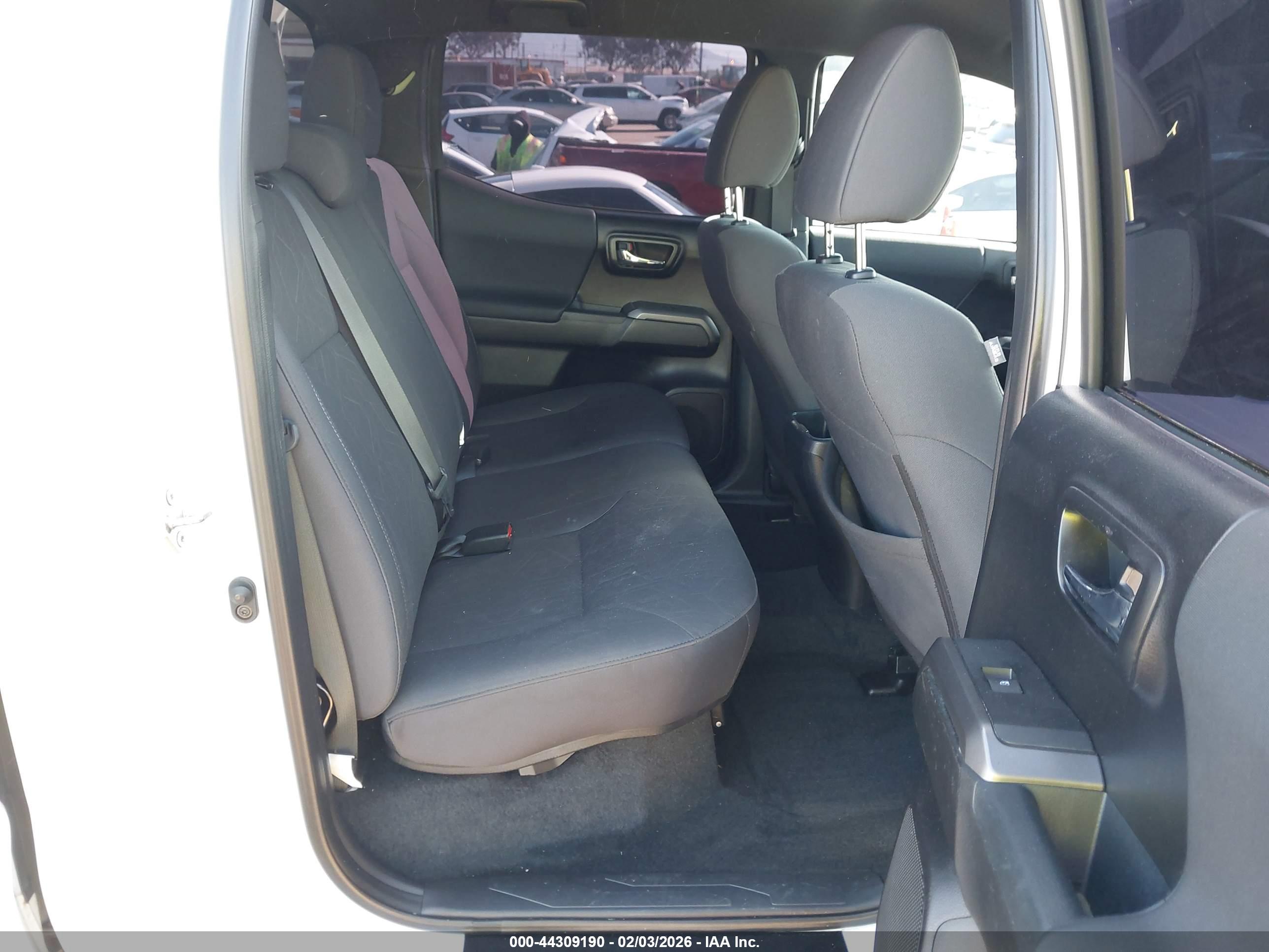 TOYOTA TACOMA image 8