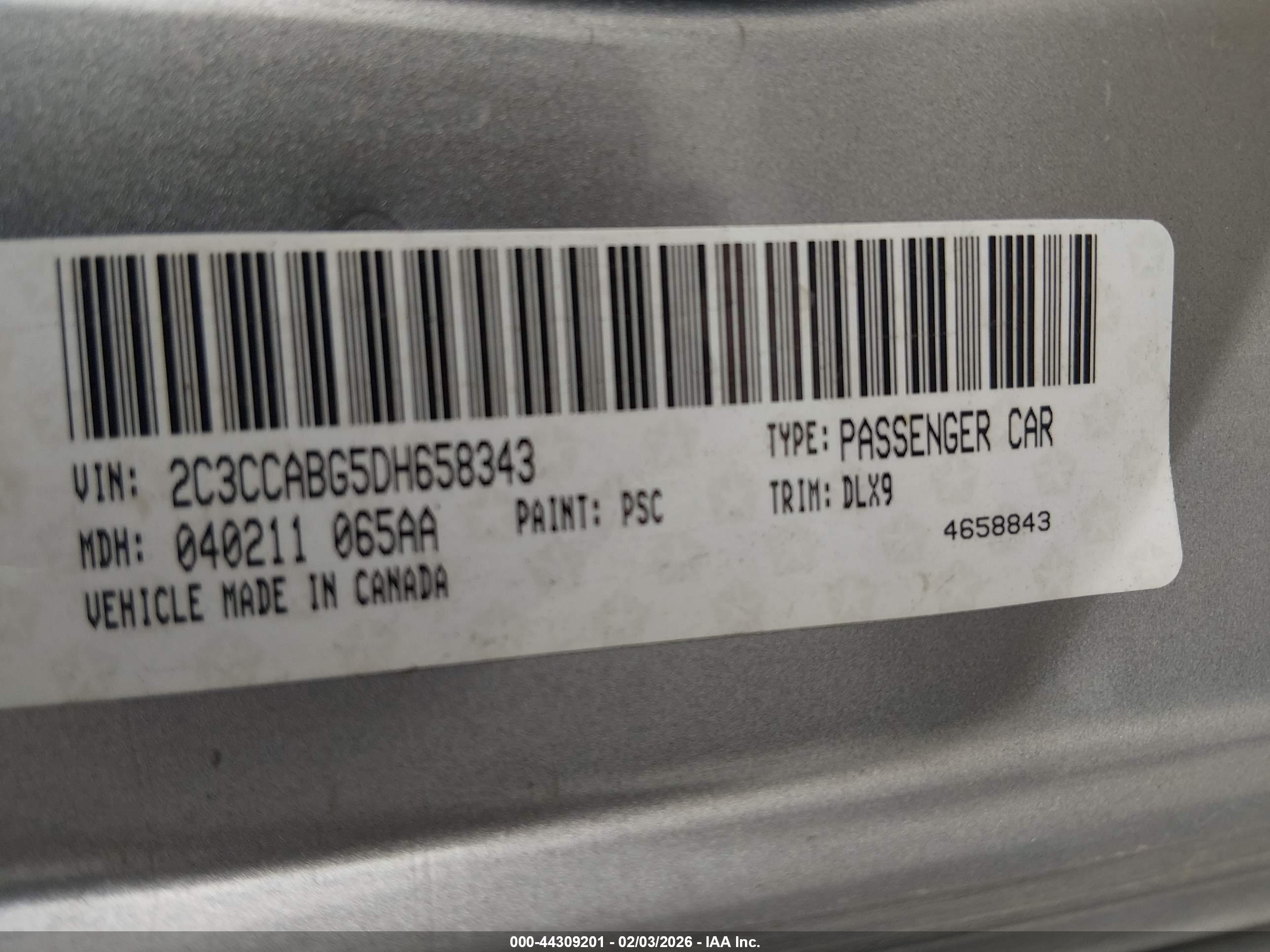 CHRYSLER 300 image 9