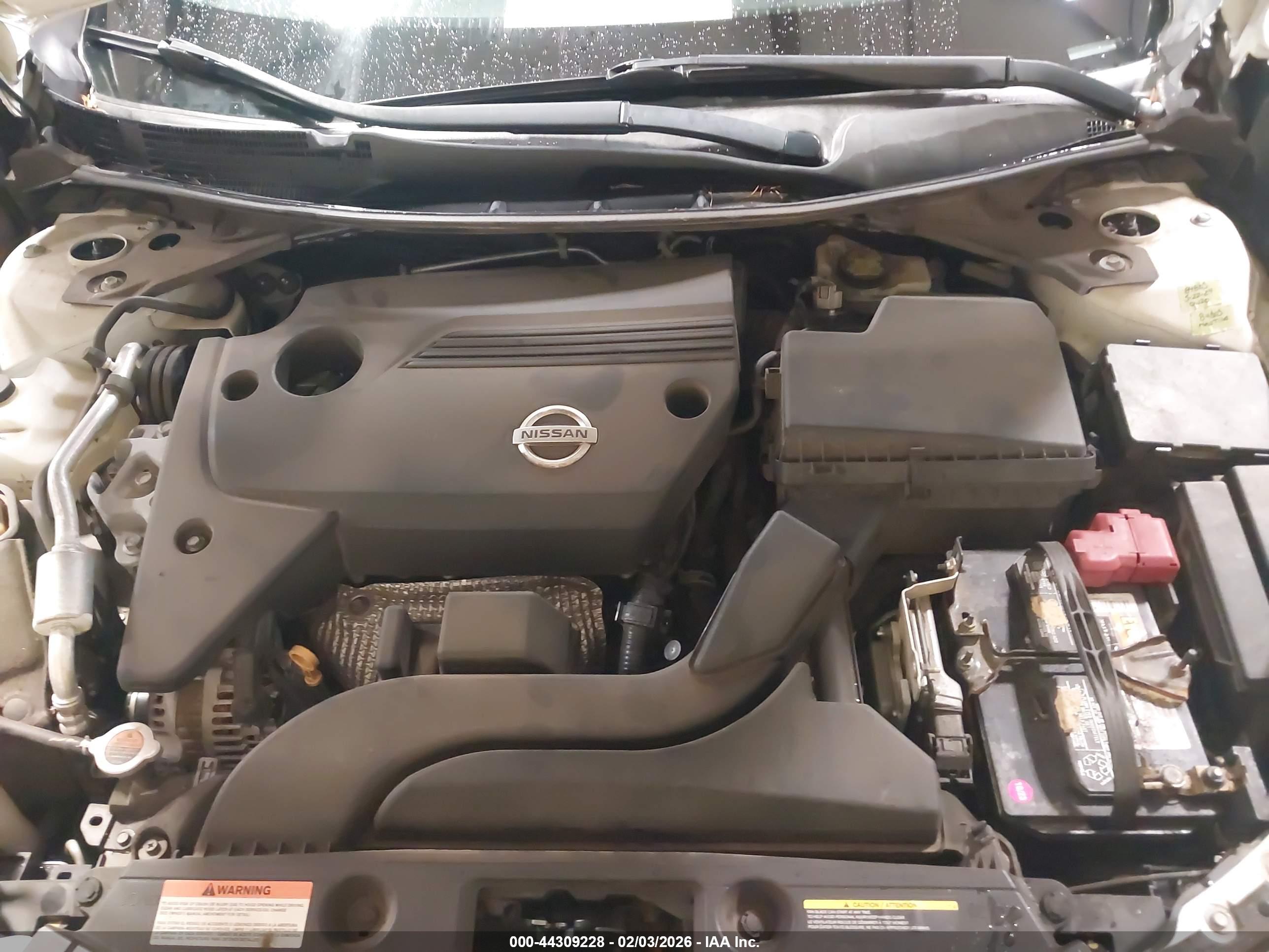 NISSAN ALTIMA image 10