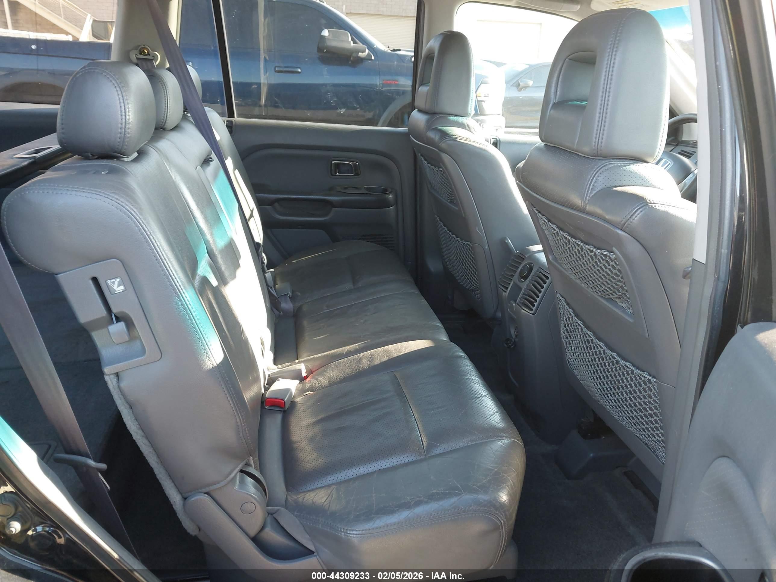 HONDA PILOT image 8