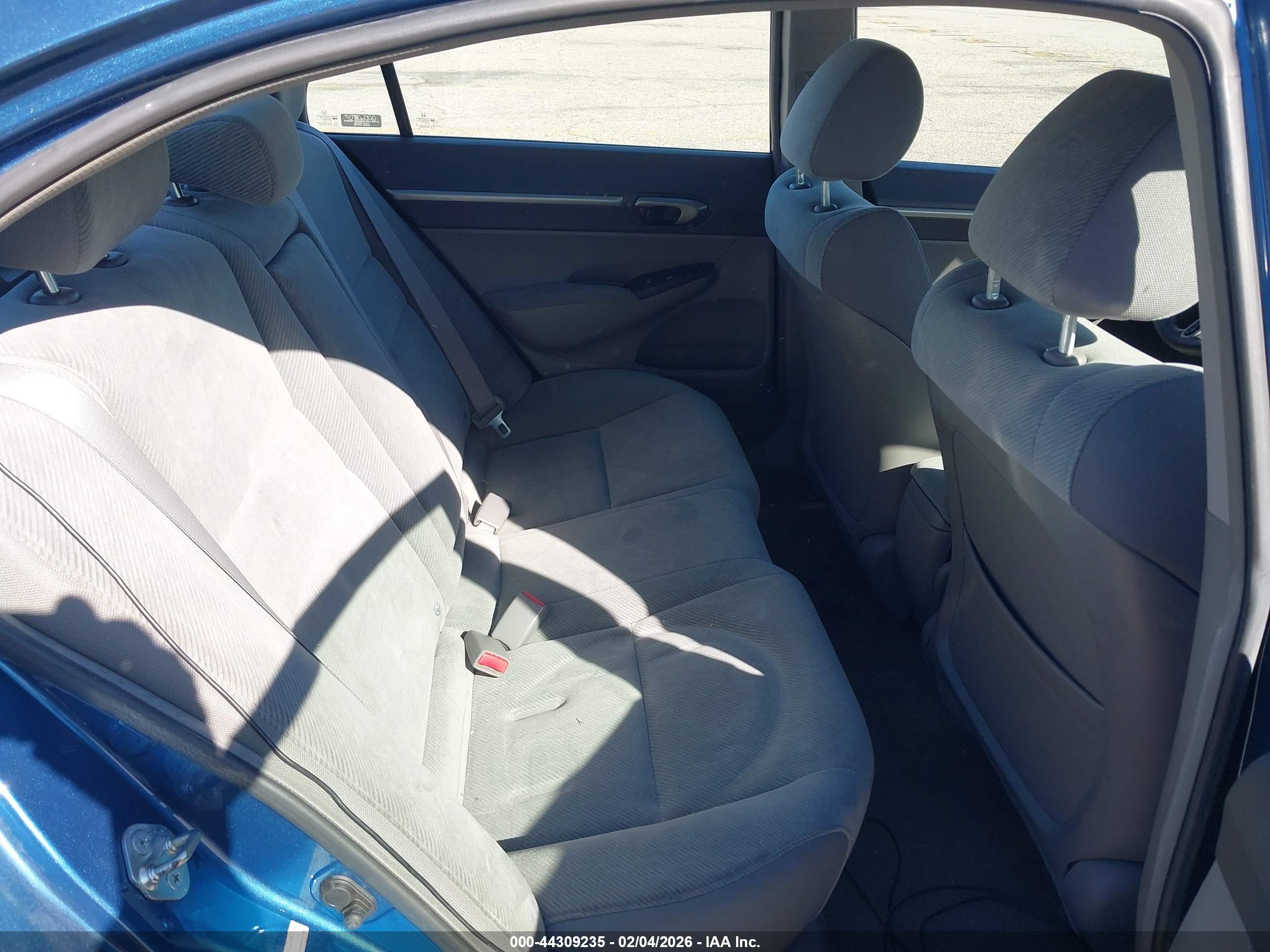HONDA CIVIC image 8