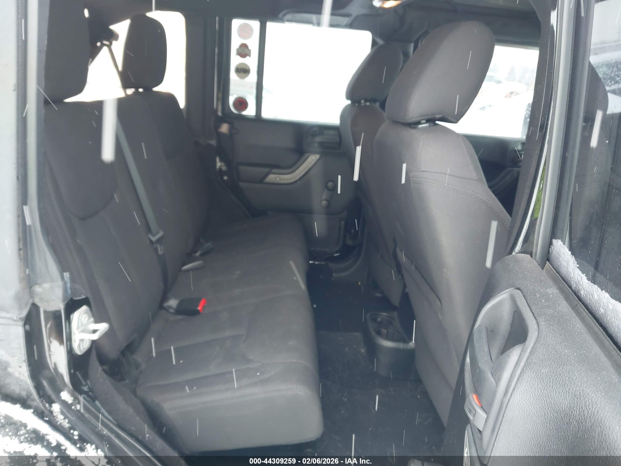 JEEP WRANGLER image 8