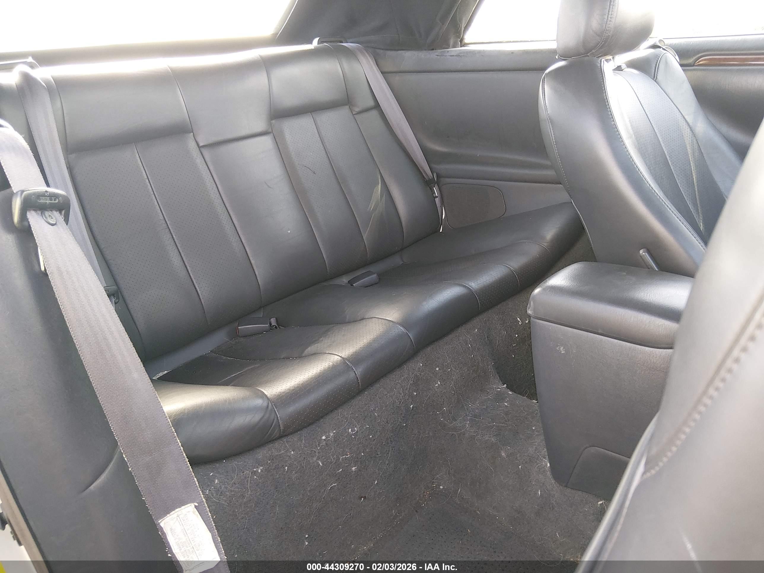 TOYOTA CAMRY image 8
