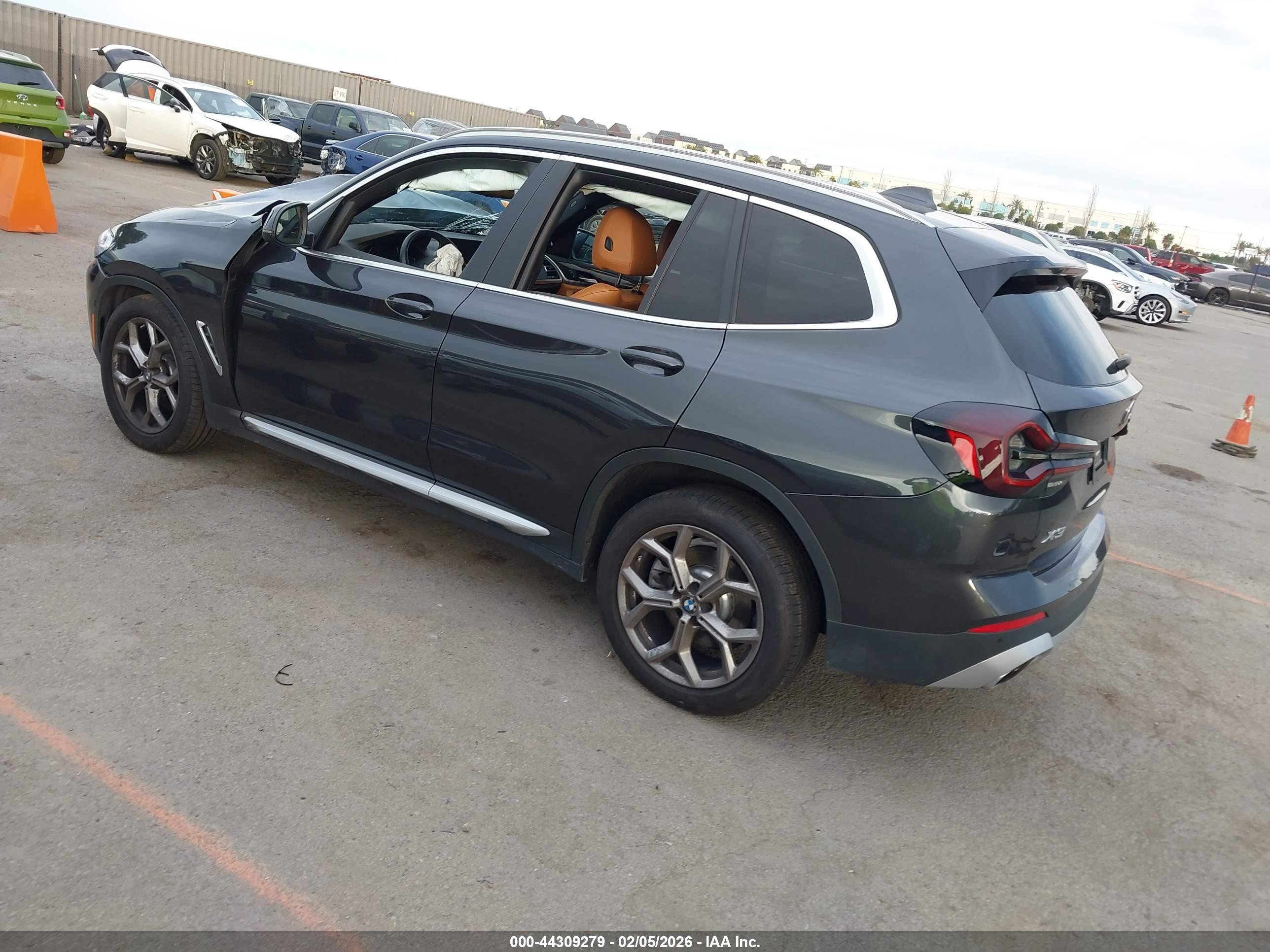 BMW X3 image 3