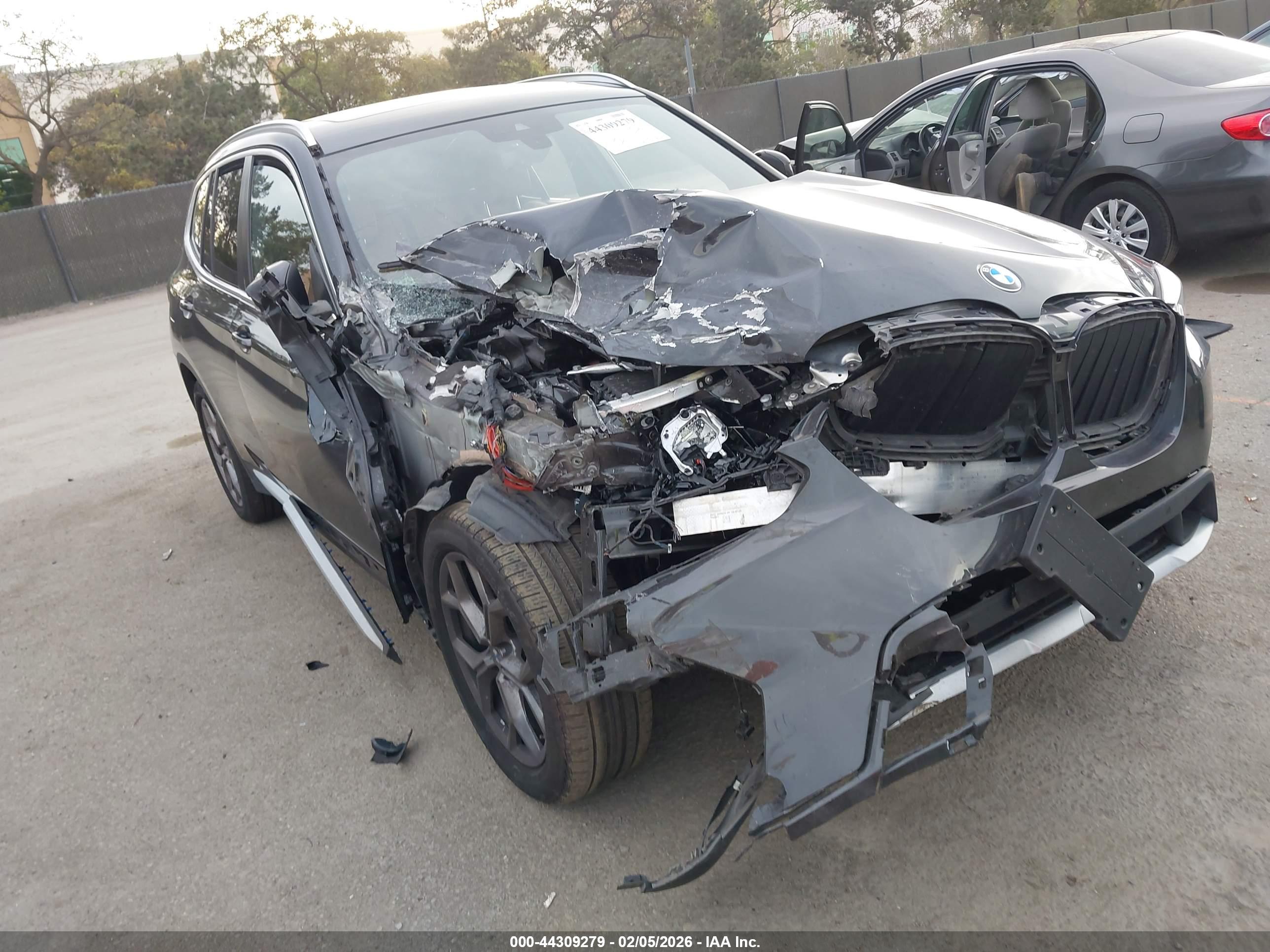 BMW X3 image 6